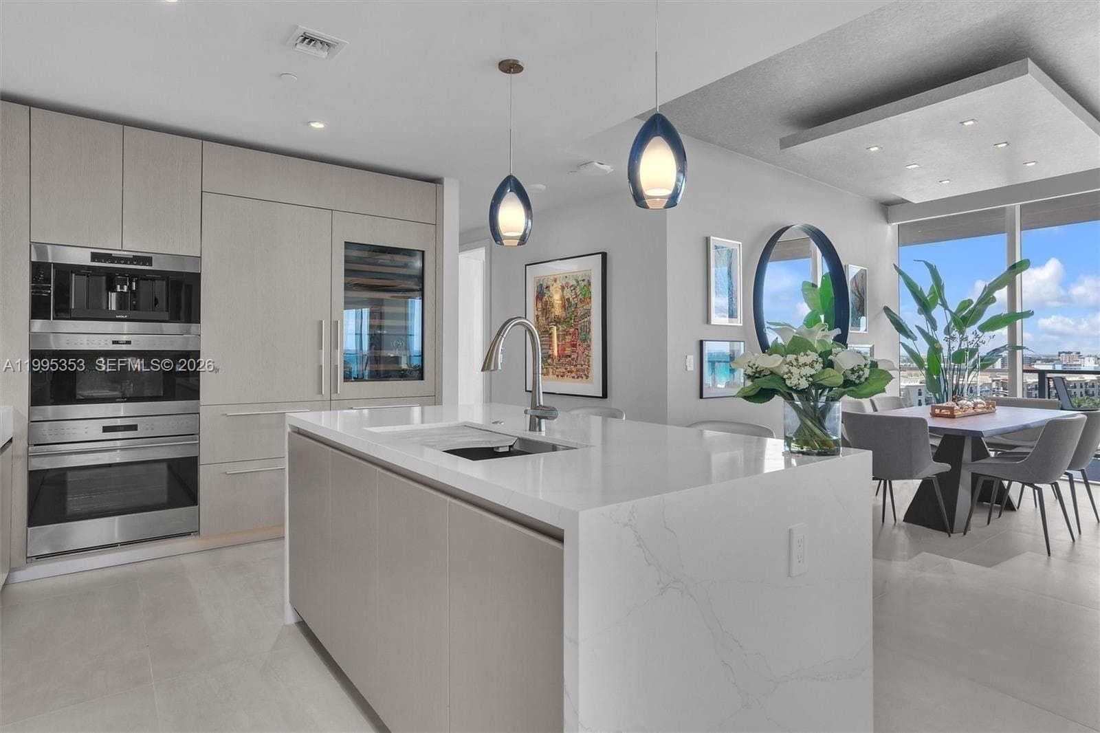 2200 Ocean Blvd N804 photo 14