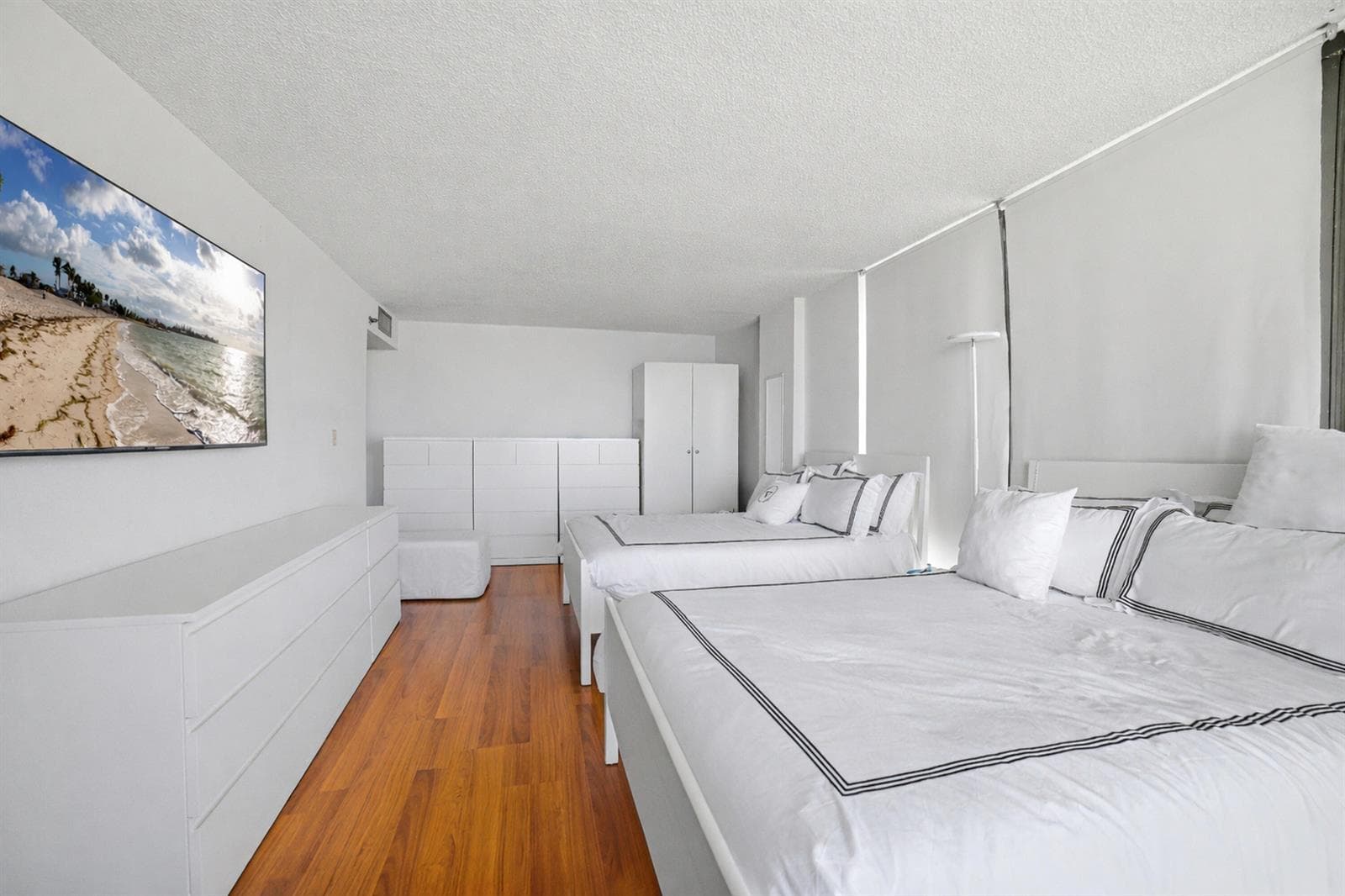 210 174th Street 1110 photo 23