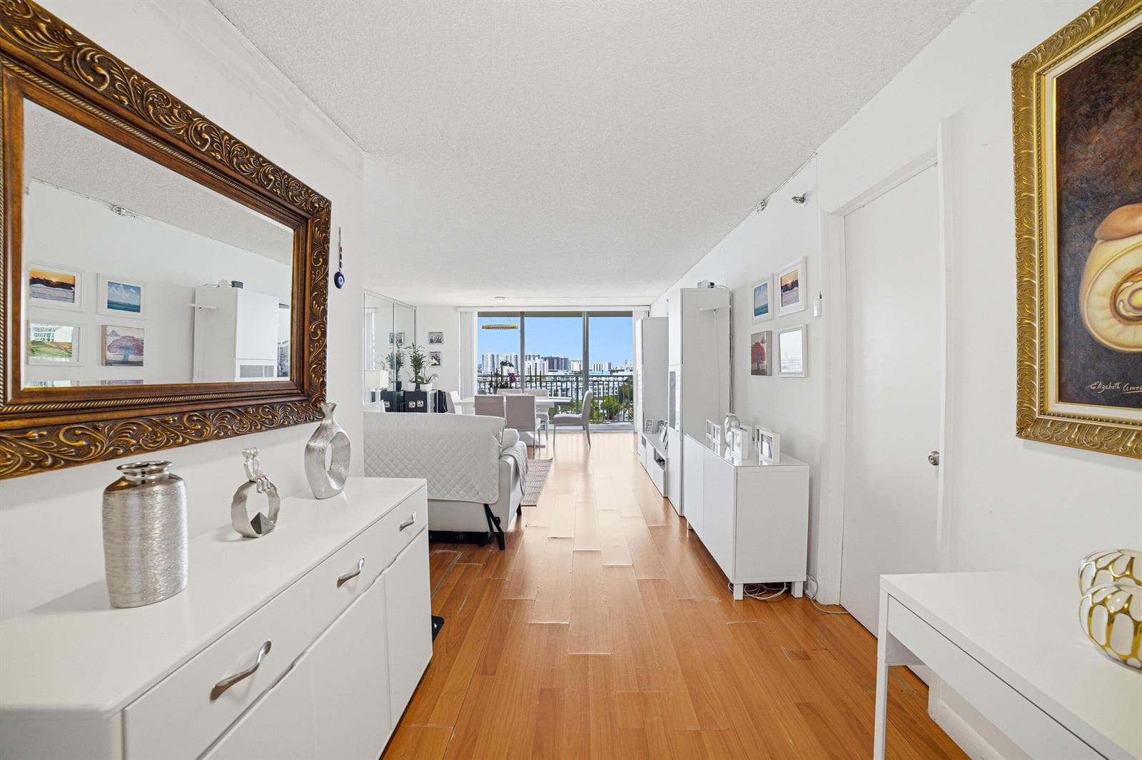 210 174th Street 1110 photo 7