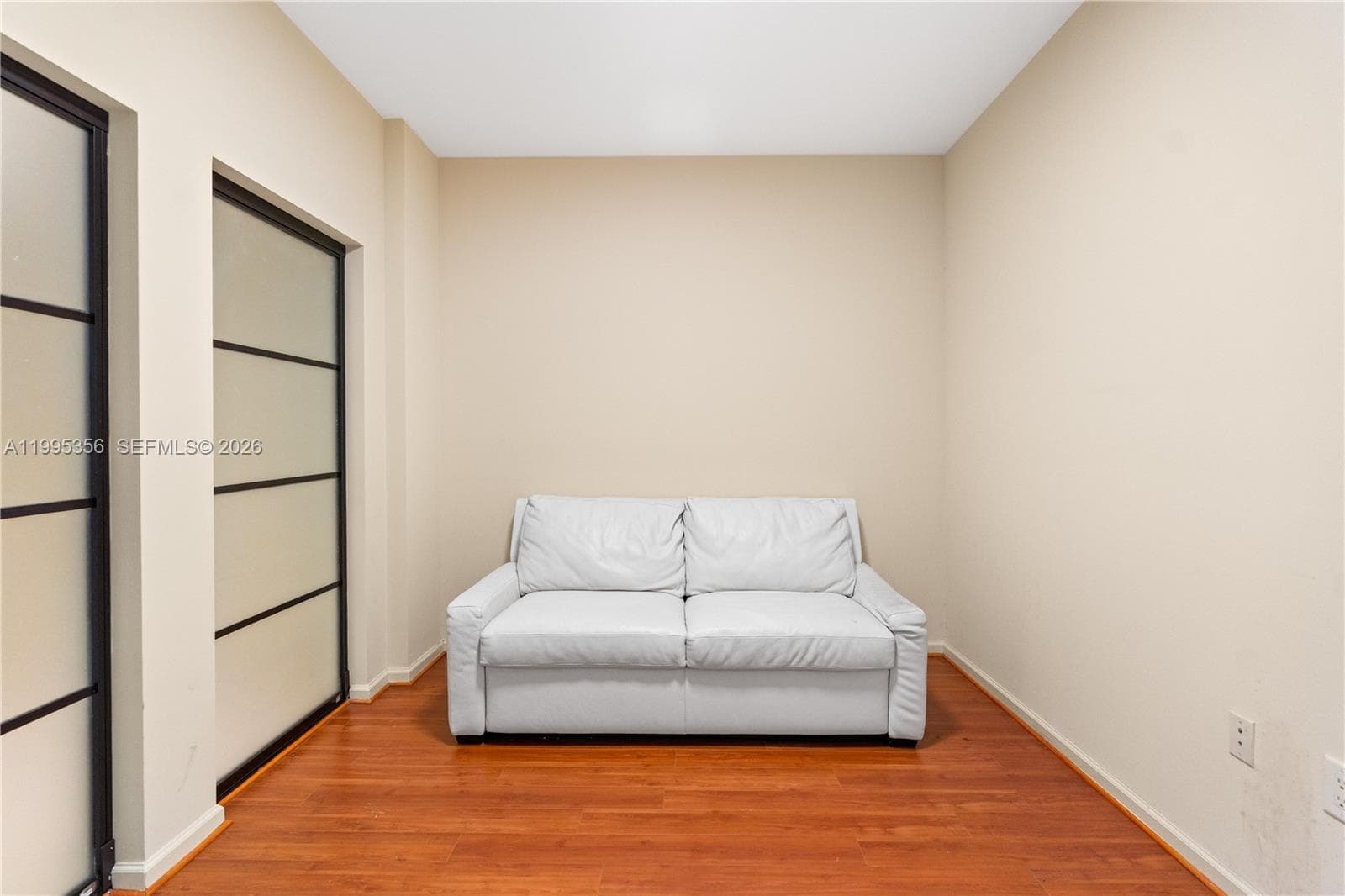 3340 190th St 1004 photo 23