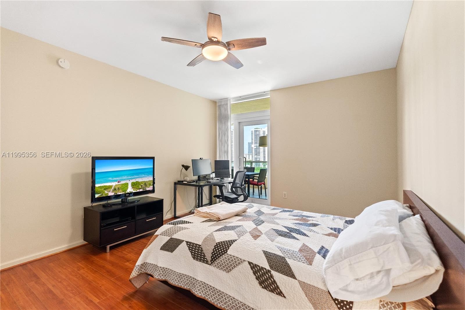 3340 190th St 1004 photo 13