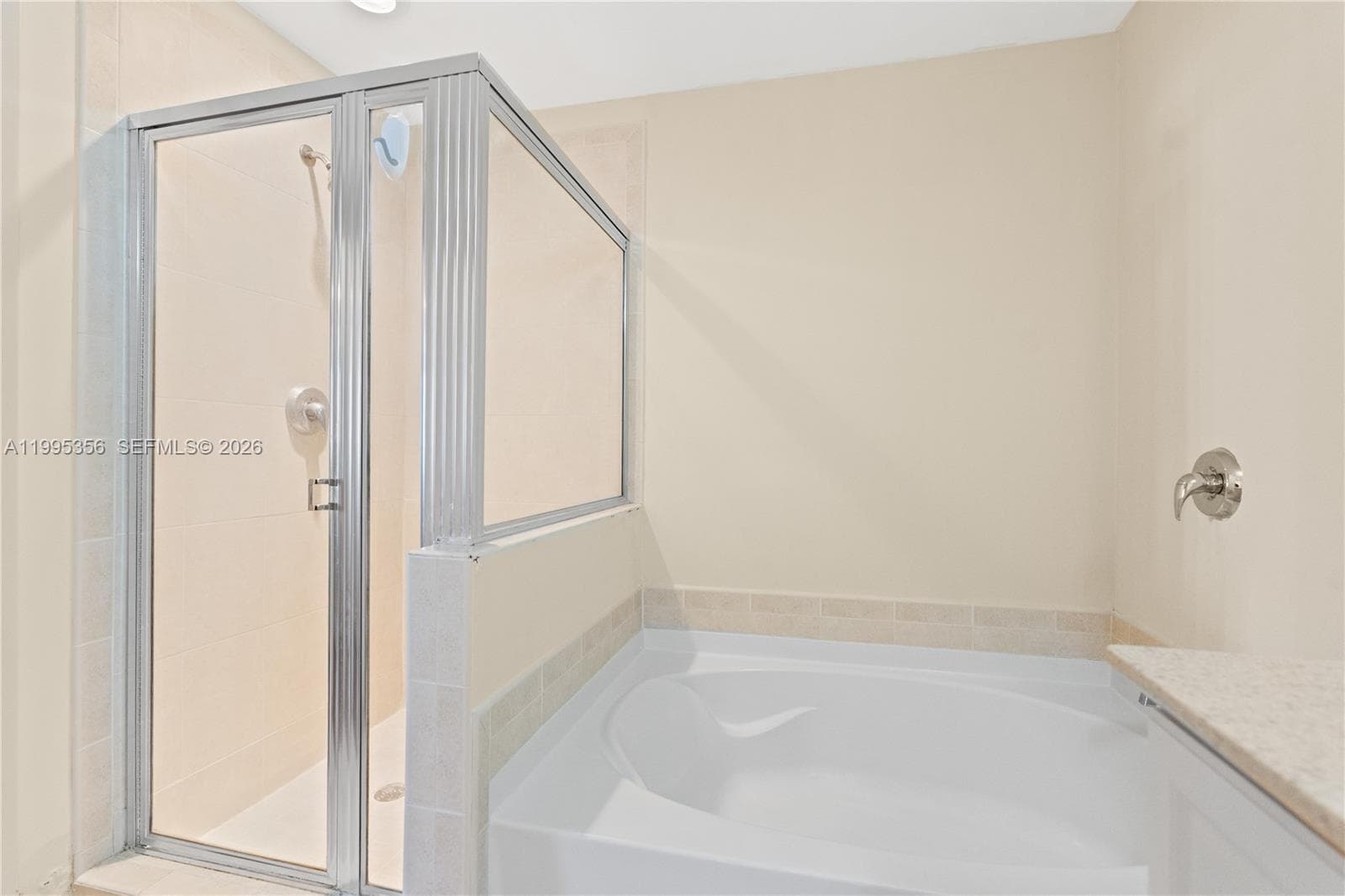 3340 190th St 1004 photo 16