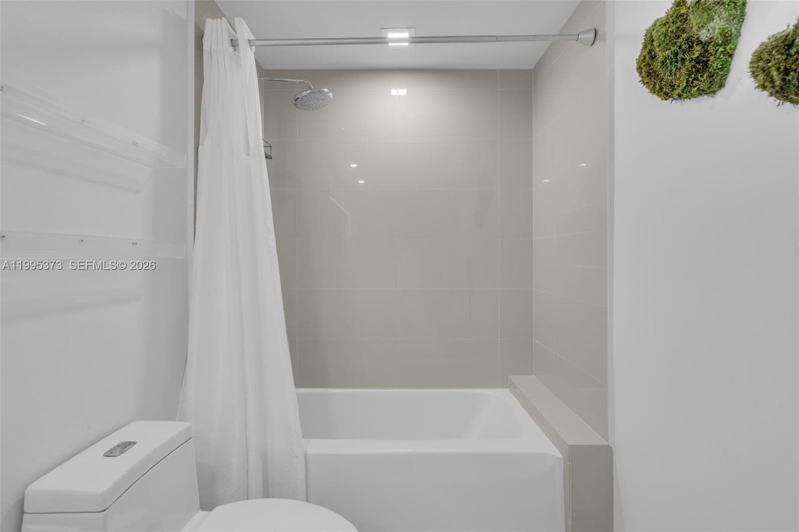 121 34th St 3003 photo 8