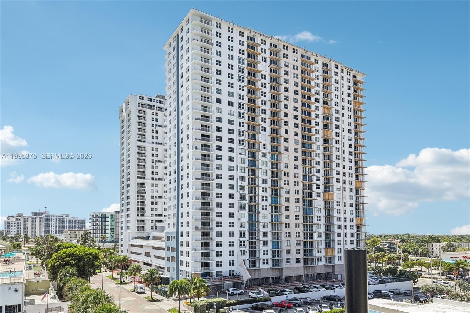 101 Briny Ave 401 photo 6