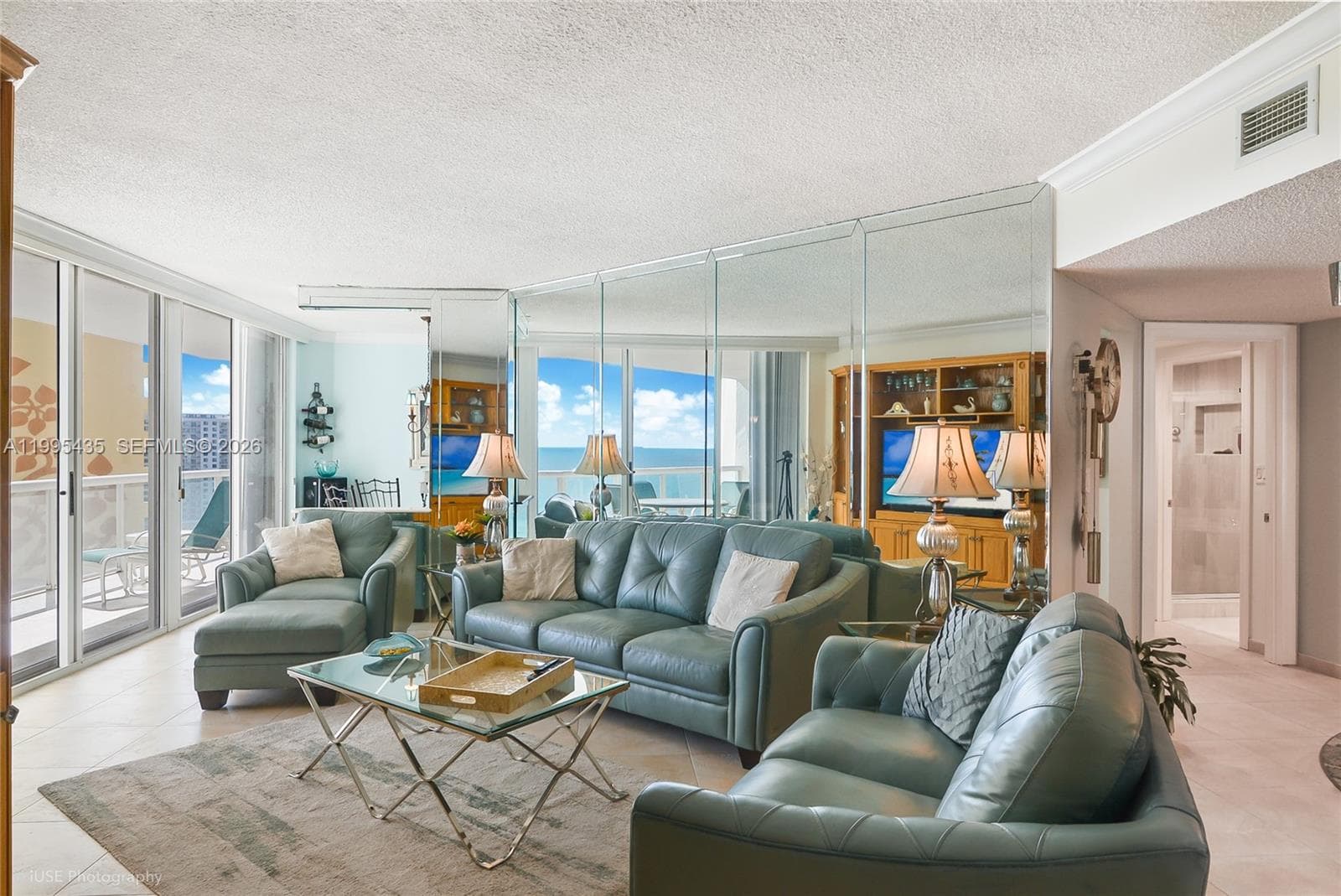 16425 Collins Ave 1212 photo 3