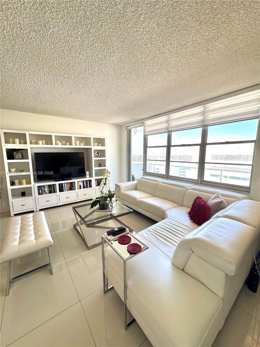 3725 S Ocean Dr 1221 photo 6