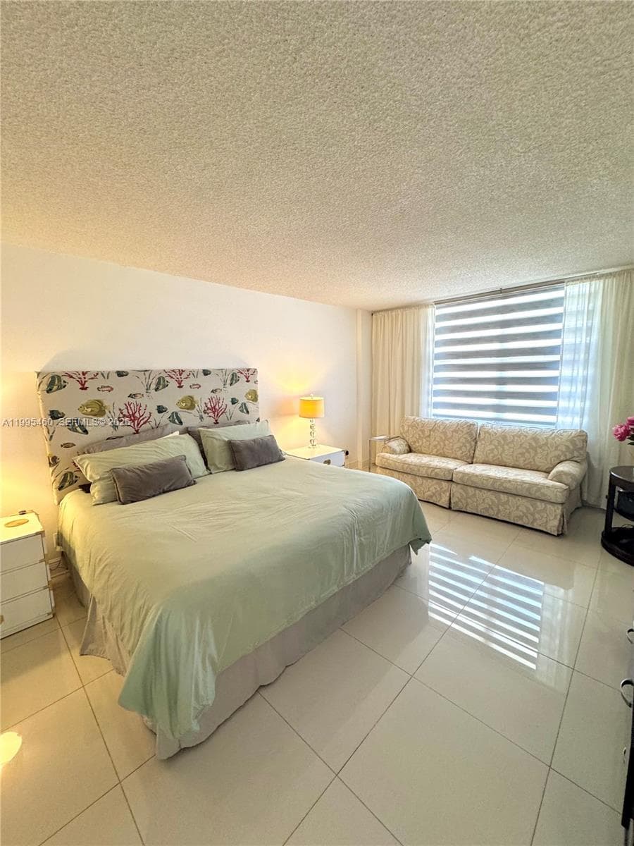 3725 S Ocean Dr 1221 photo 13