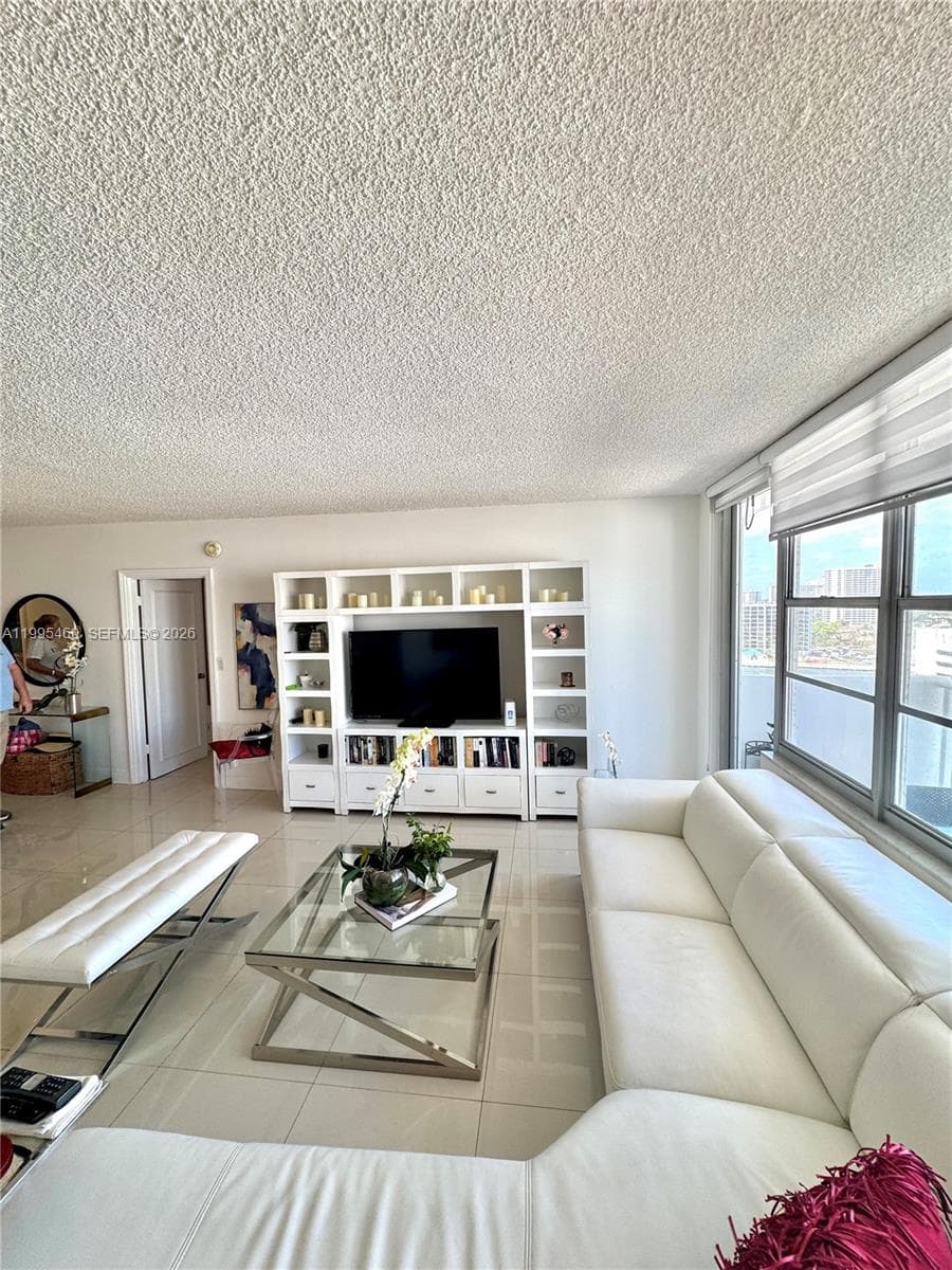 3725 S Ocean Dr 1221 photo 7