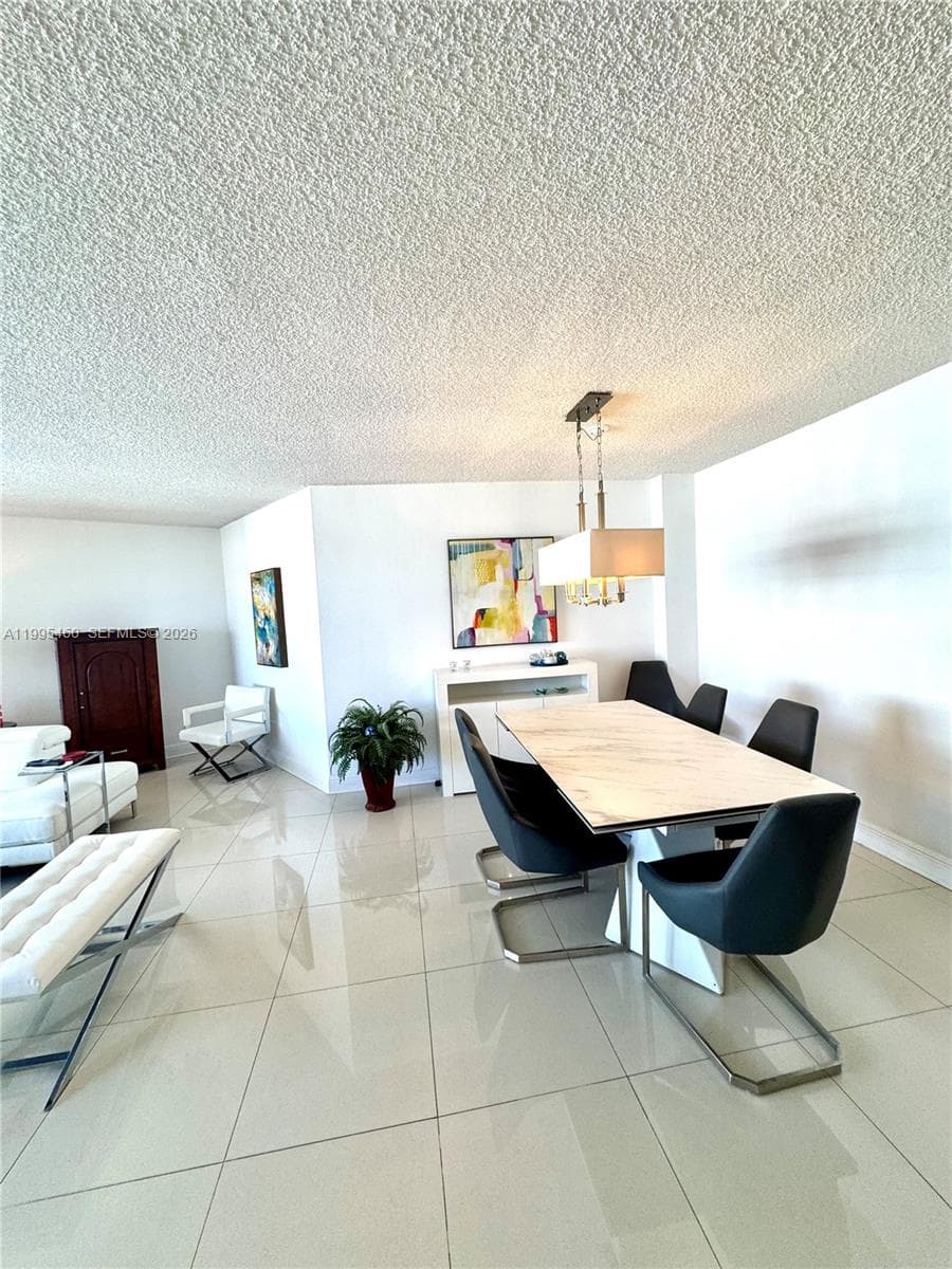 3725 S Ocean Dr 1221 photo 3