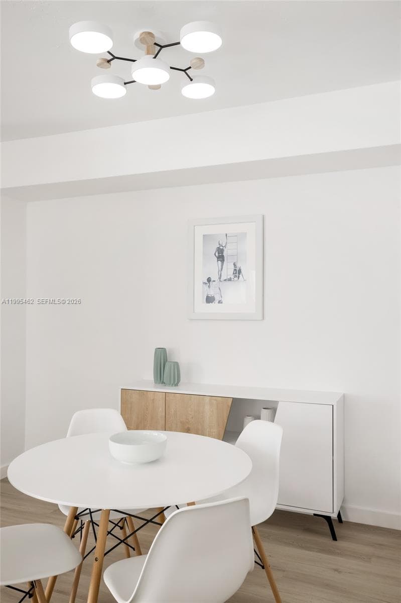 9881 Bay Harbor Dr 504 photo 2