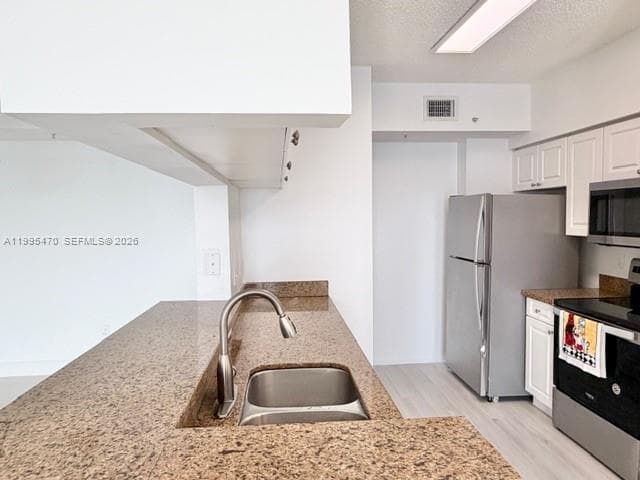 17100 Bay Rd 1604 photo 15