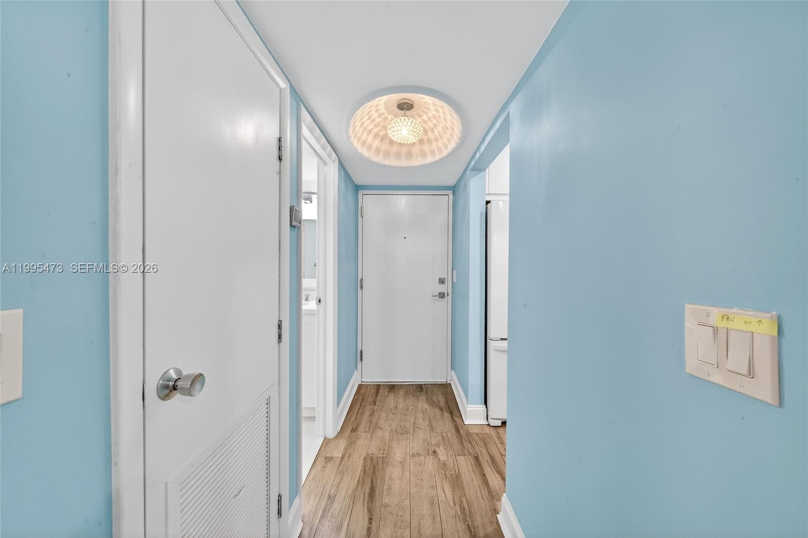 2301 Ocean Dr 2302 photo 11