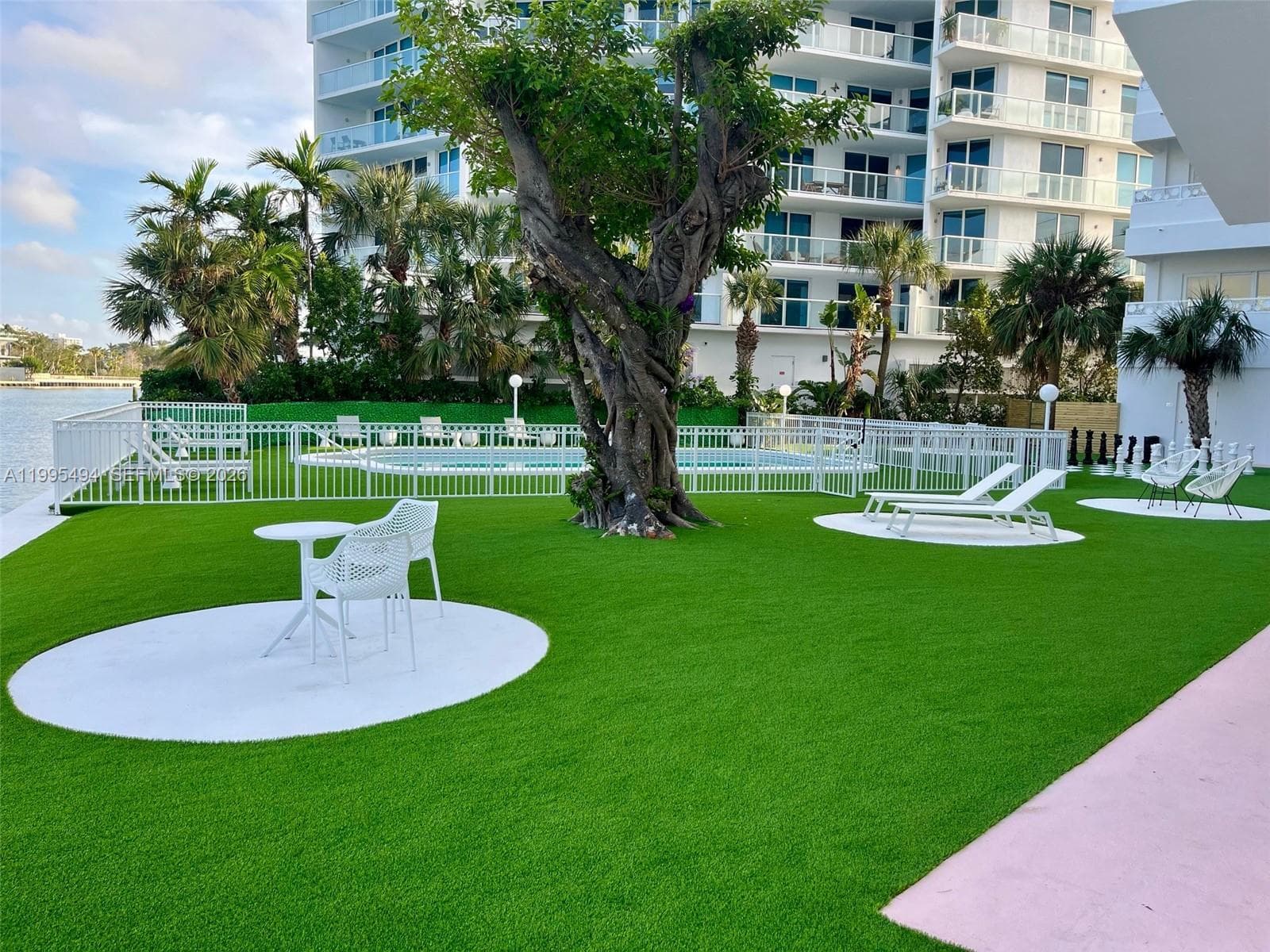 9881 Bay Harbor Dr 502 photo 13