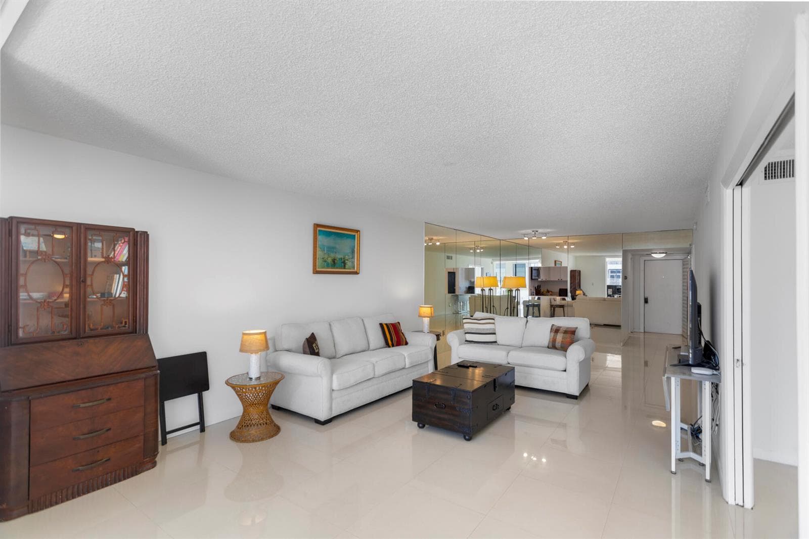 3100 NE 49th Street 1008 photo 17