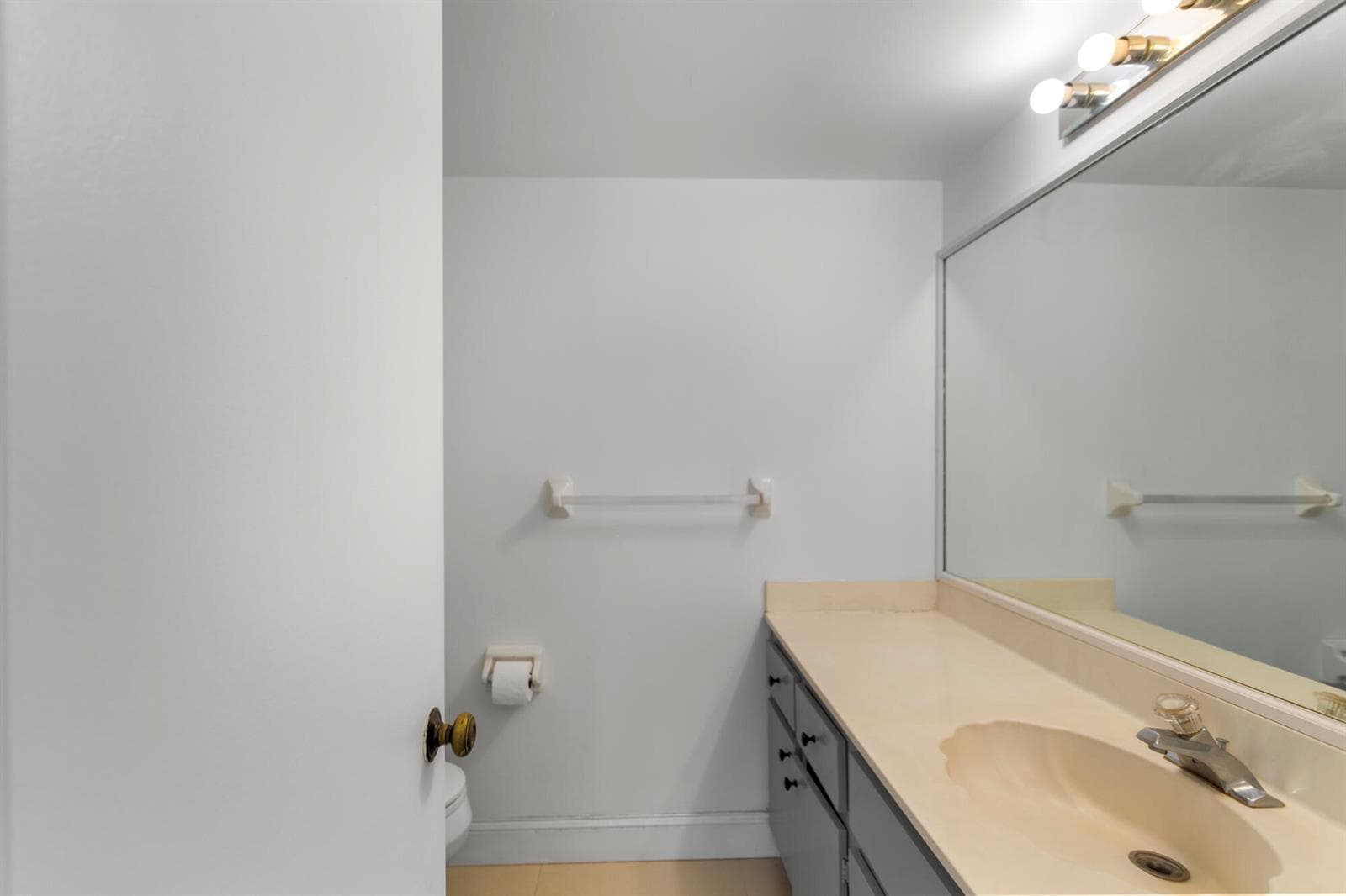 3100 NE 49th Street 1008 photo 24
