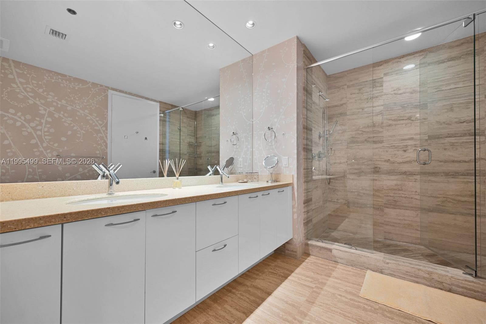 15901 Collins Ave 2405 photo 22