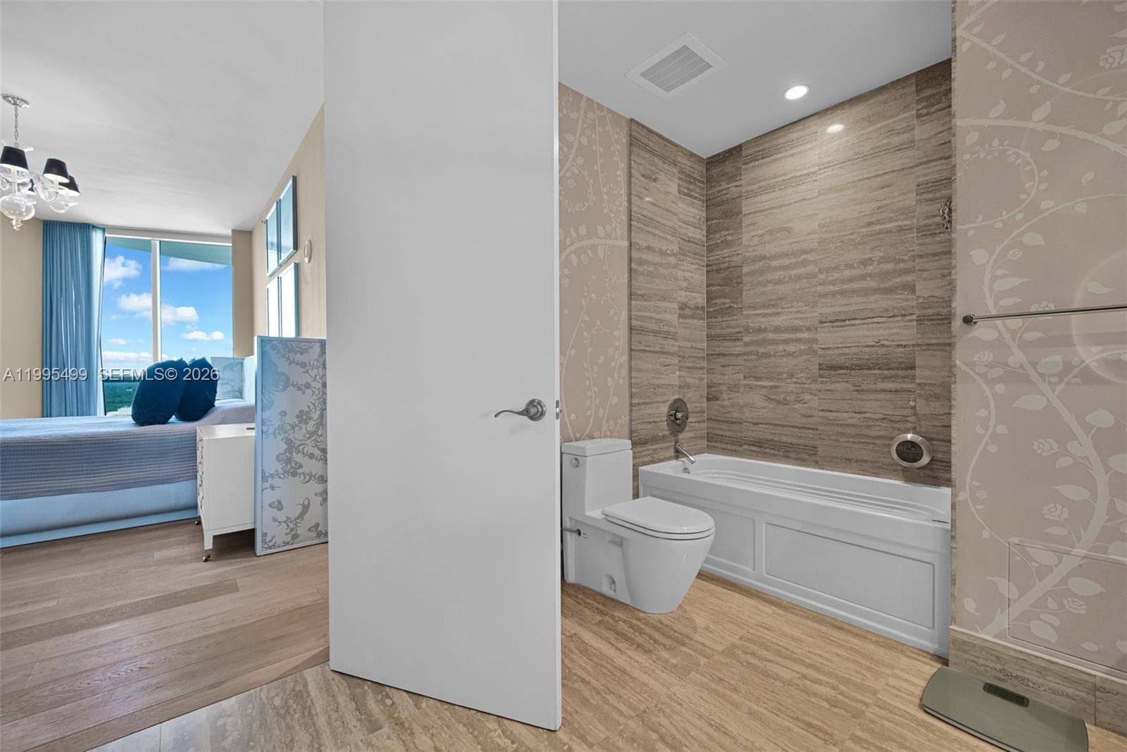 15901 Collins Ave 2405 photo 20