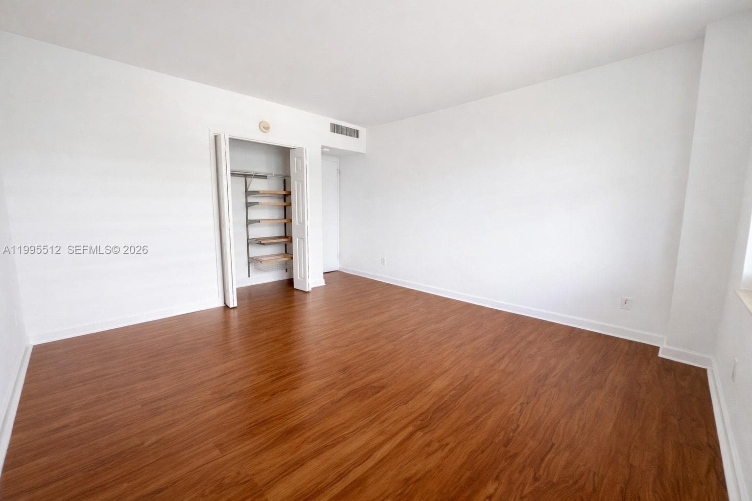 5600 Collins Ave 4E photo 6