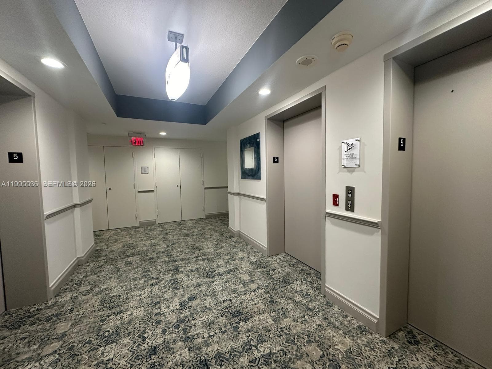 6001 Ocean Dr 503 photo 13