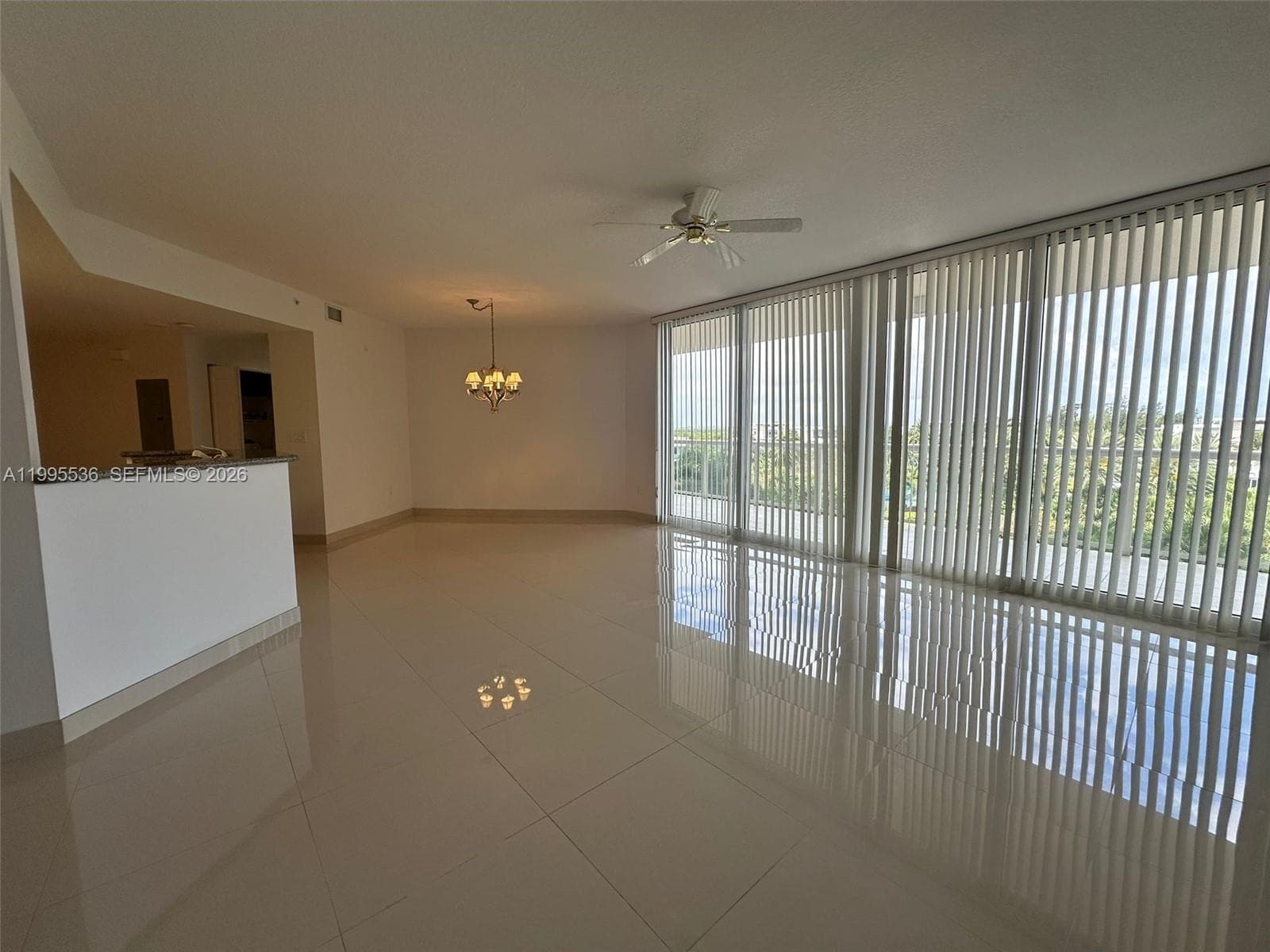 6001 N Ocean Dr 503 photo 22