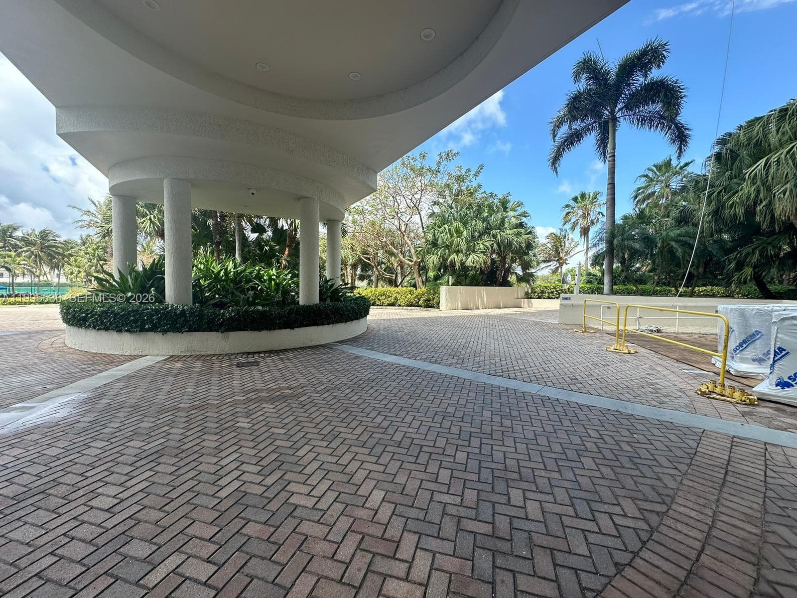 6001 N Ocean Dr 503 photo 5