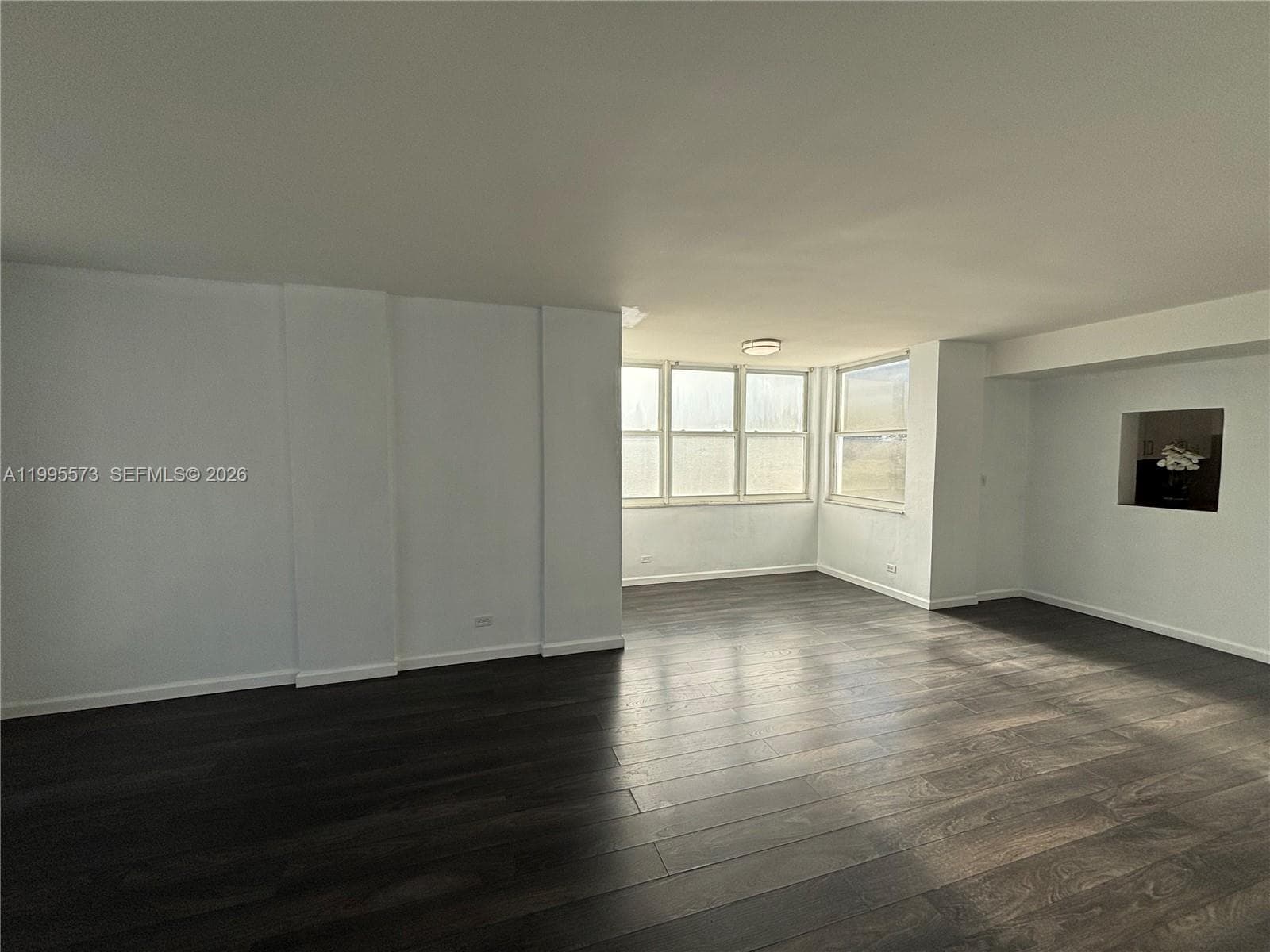 3660 166th St 215 photo 18