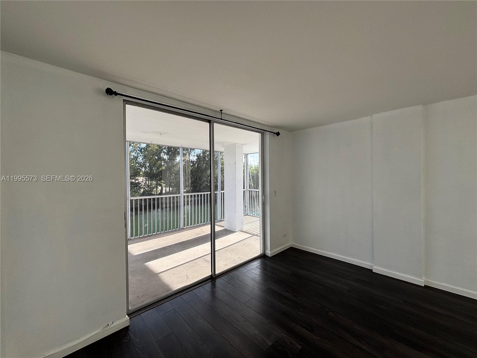 3660 166th St 215 photo 19