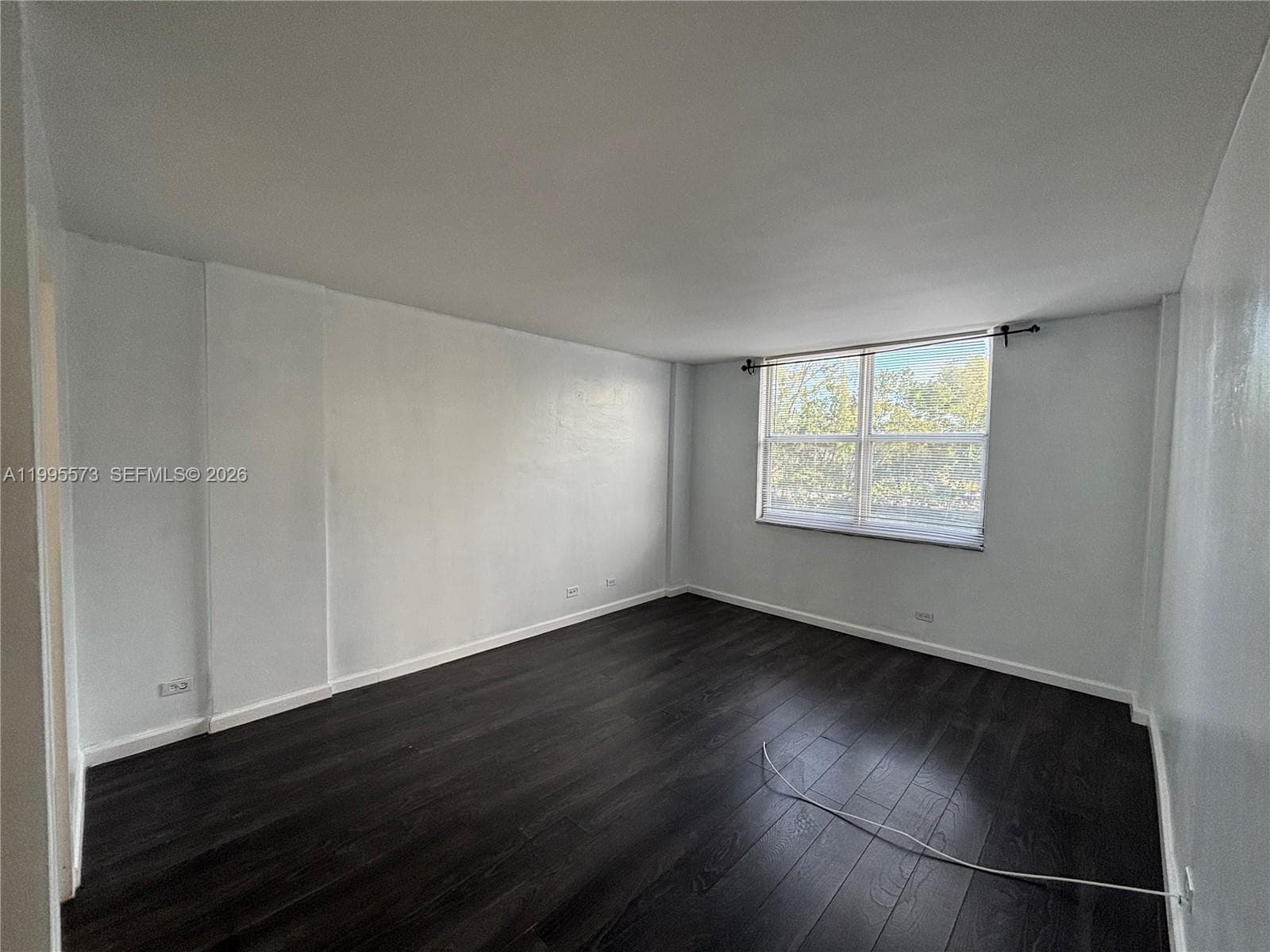 3660 166th St 215 photo 25