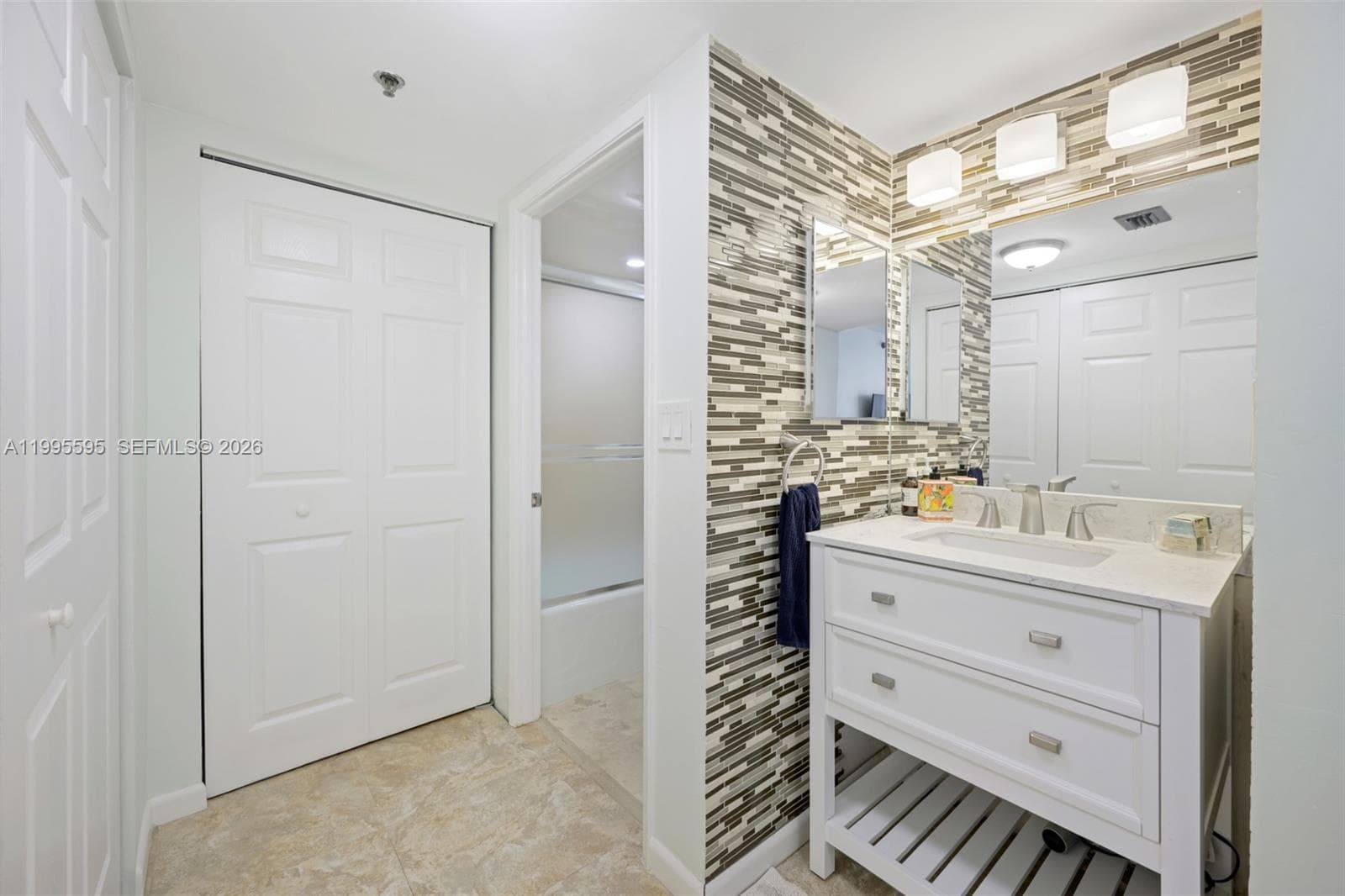 20515 Country Club Dr 348 photo 17