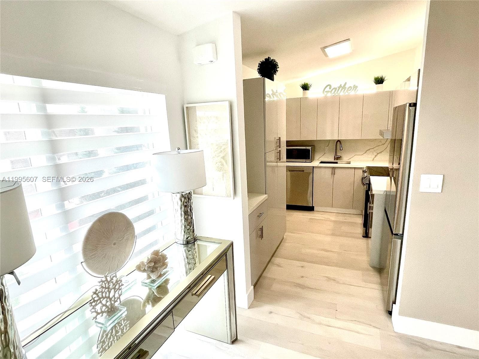 2406 Marathon Ln photo 7