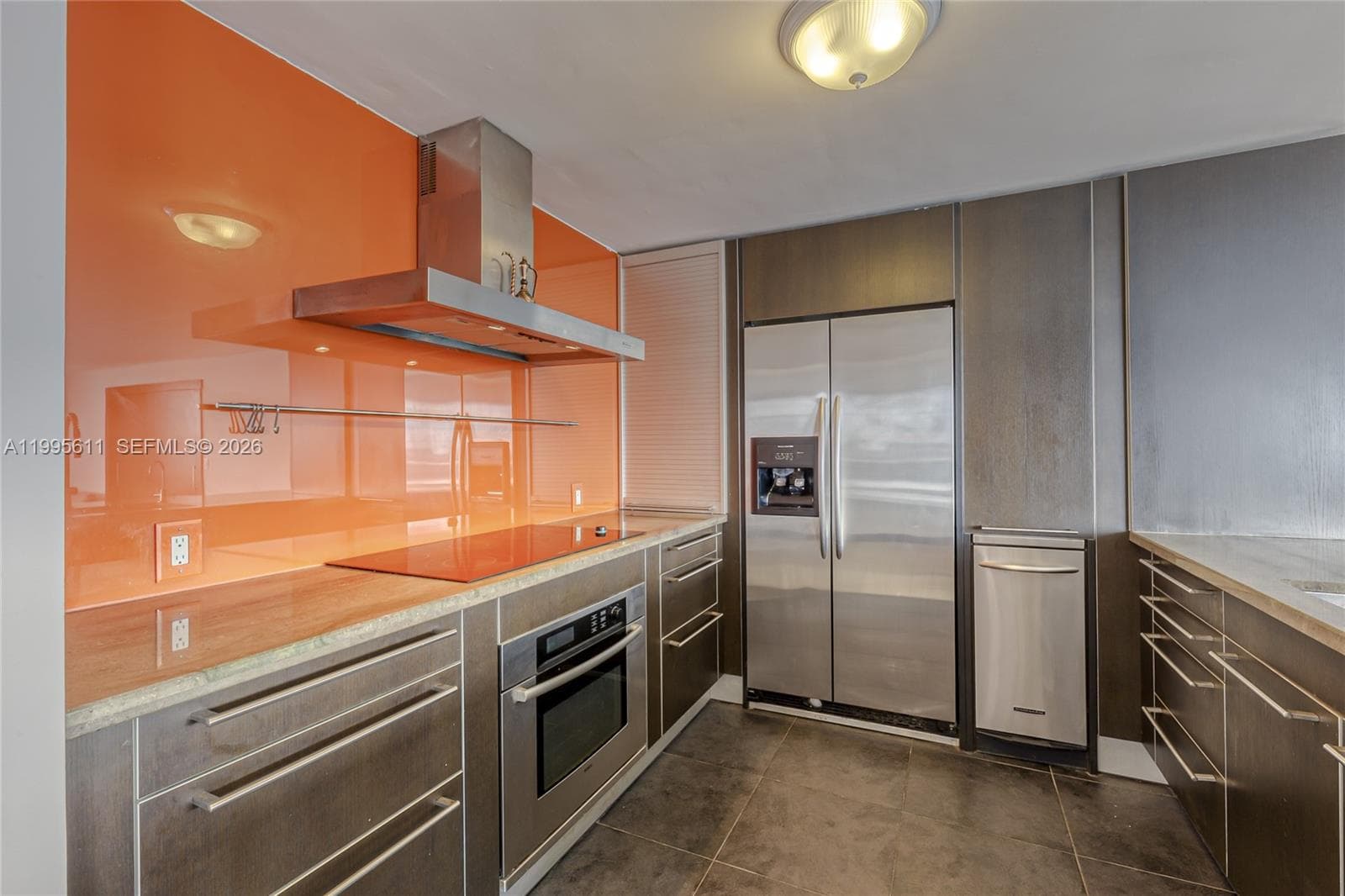 3800 Ocean Drive 1606 photo 23