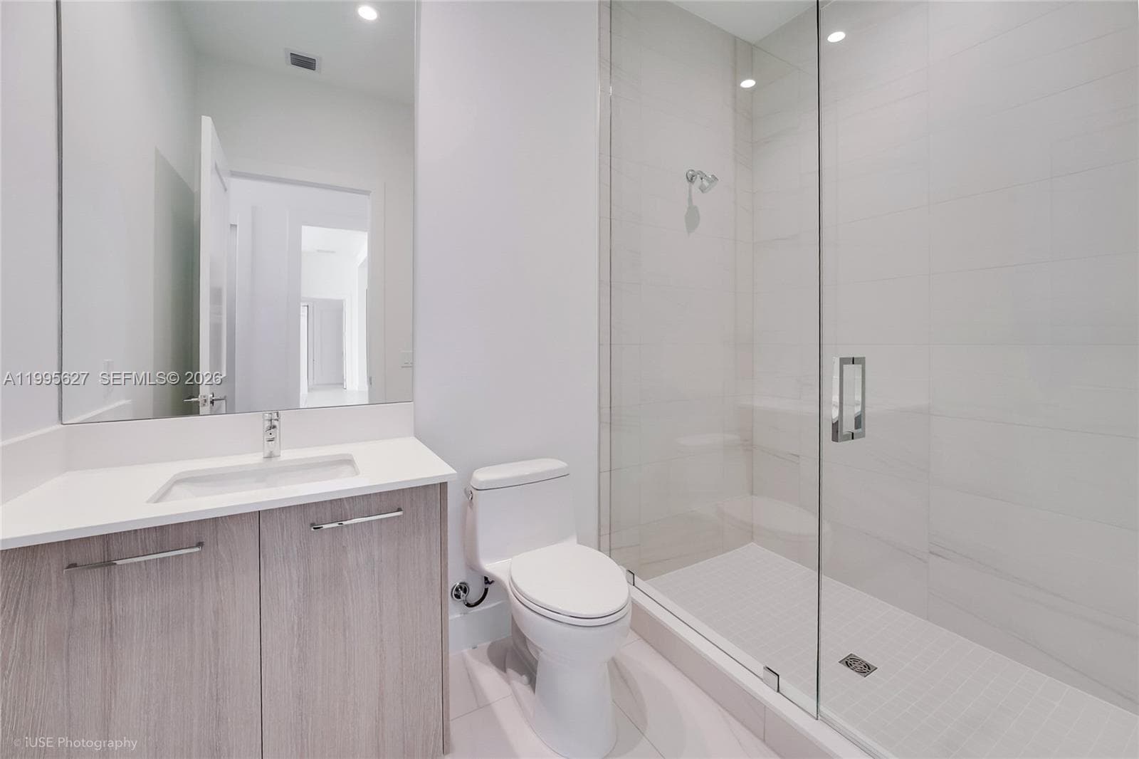 153 Seabreeze Blvd 0401-S photo 17