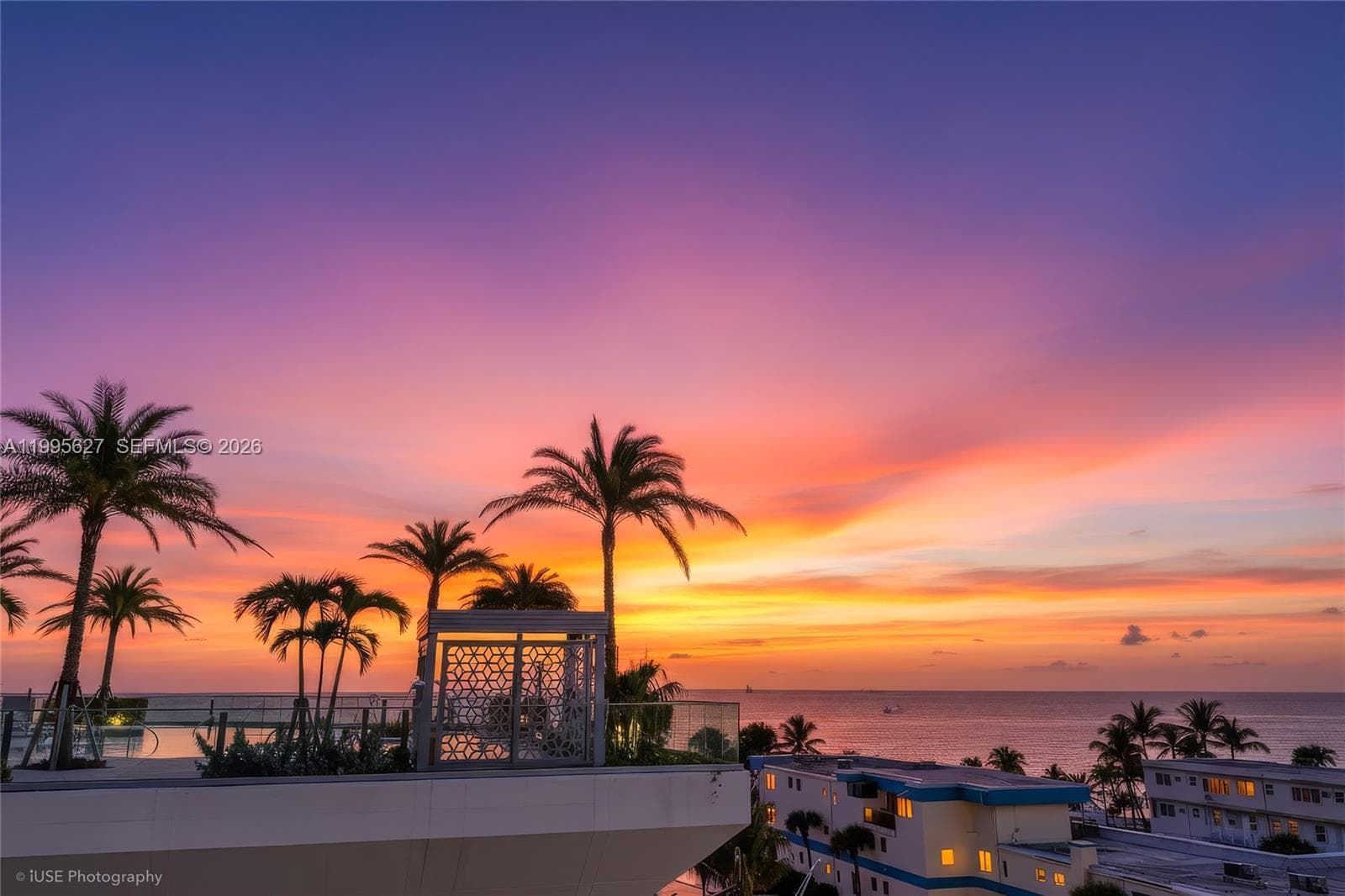 153 Seabreeze Blvd 0401-S photo 1