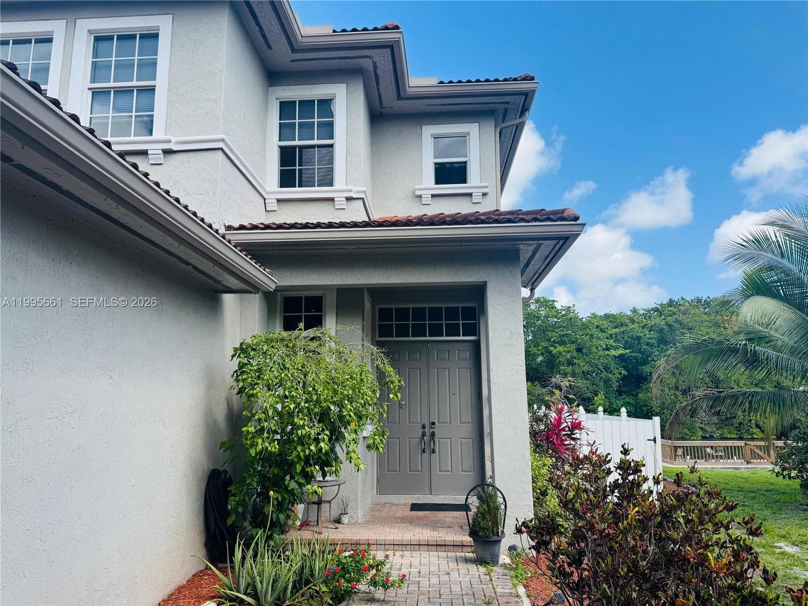 3041 44th St 0 photo 6