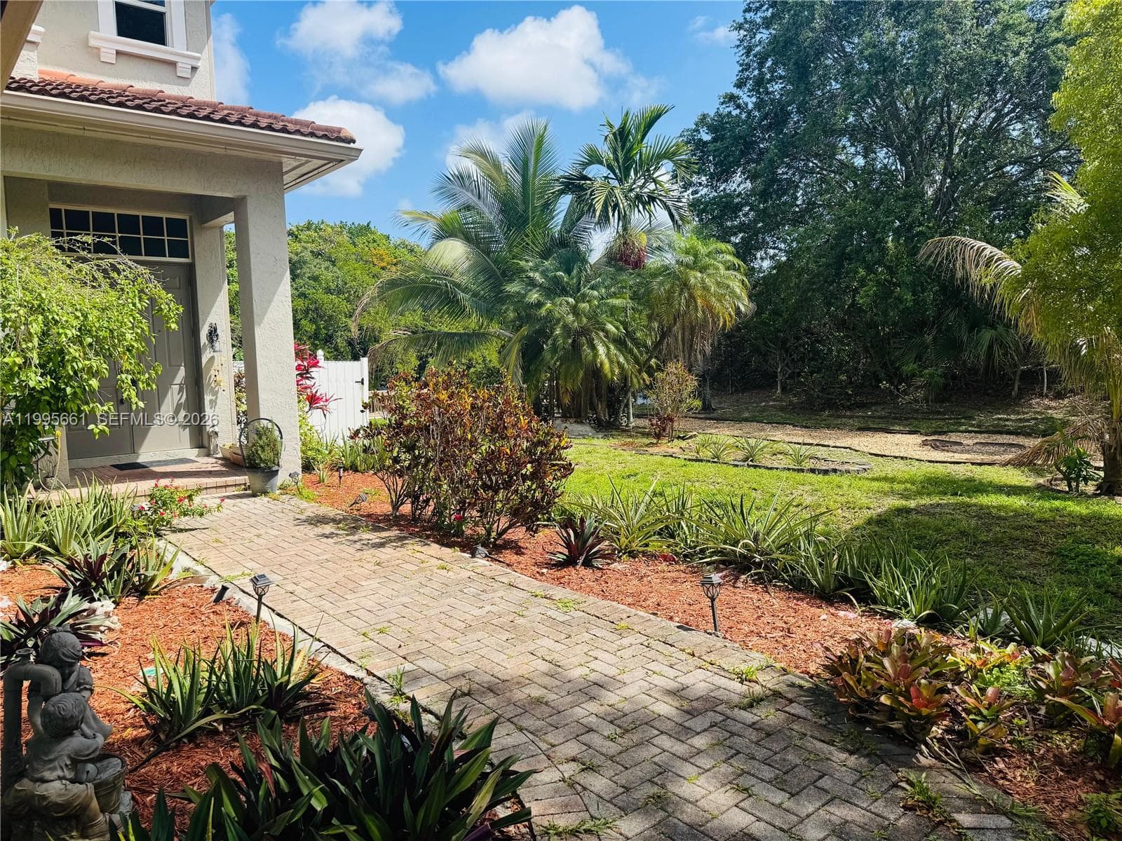 3041 44th St 0 photo 7