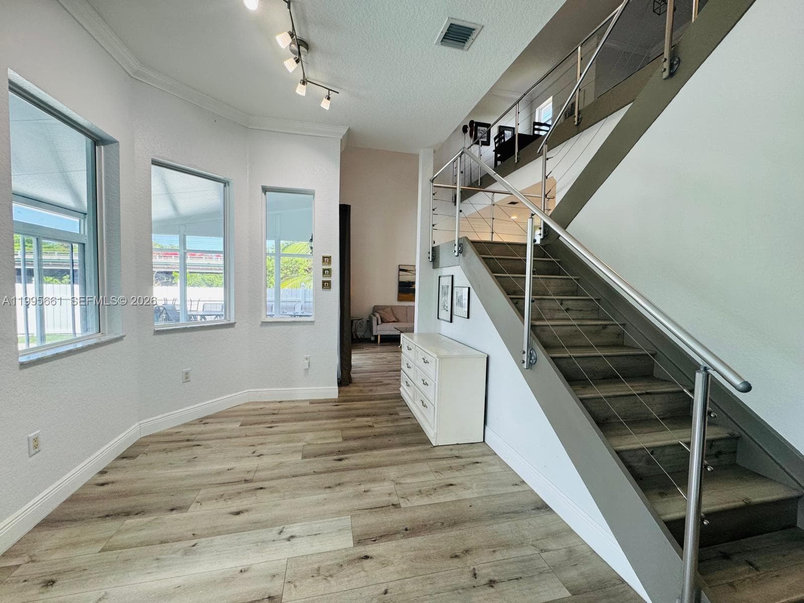 3041 44th St 0 photo 18