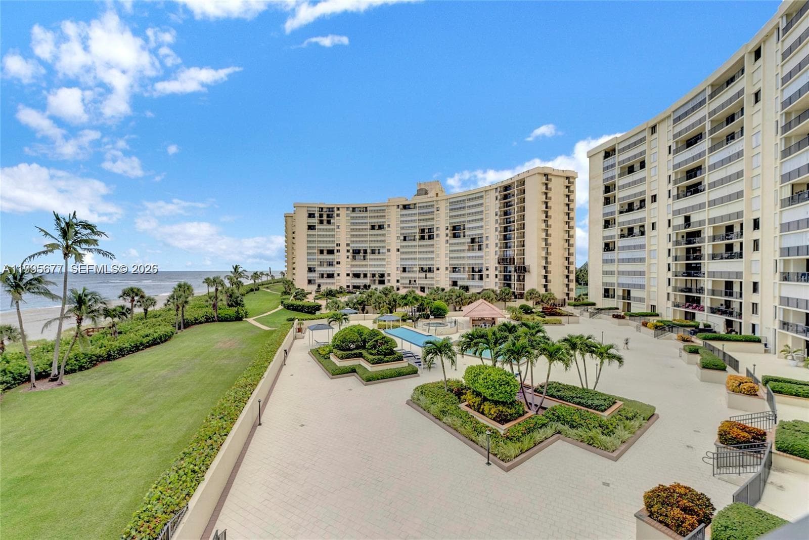400 Ocean Trail Way 401 photo 3