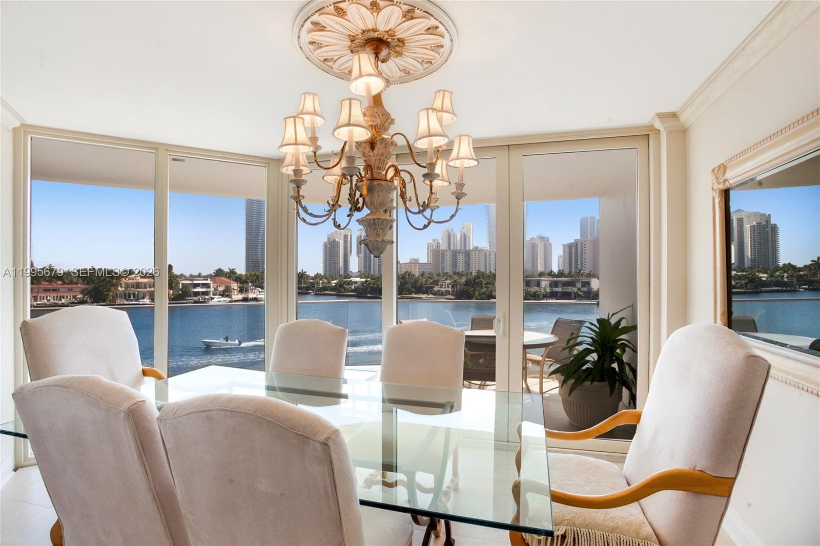 19707 Turnberry Way 4H photo 10