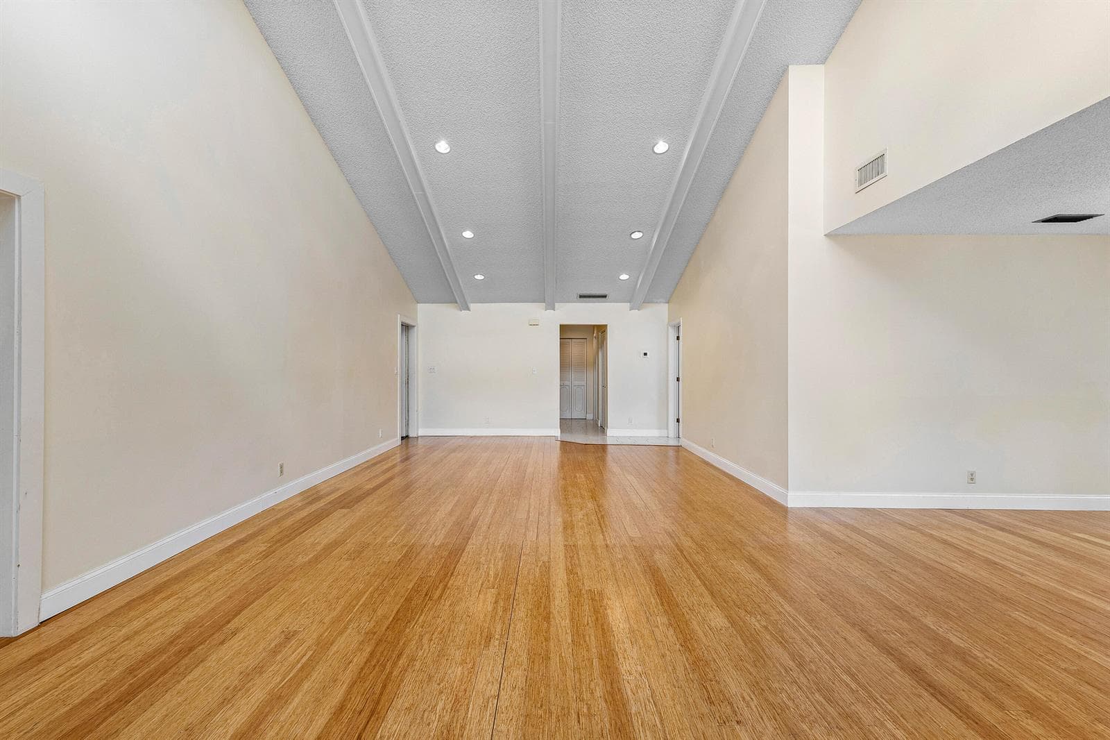 6157 Old Court Road 225 photo 6