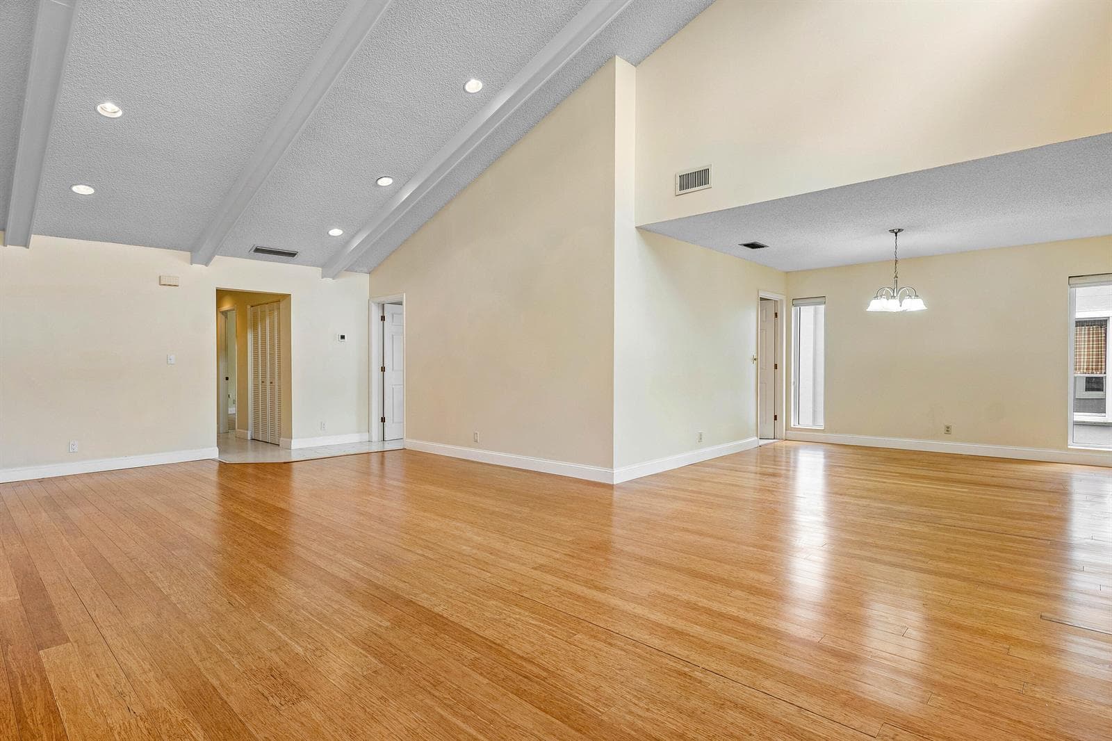 6157 Old Court Road 225 photo 7