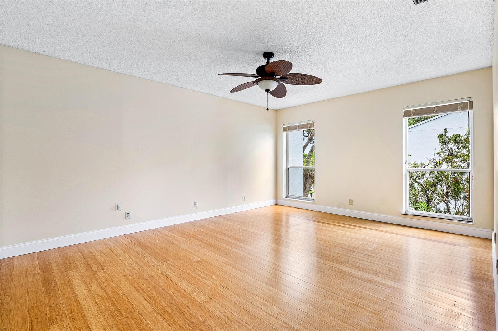 6157 Old Court Road 225 photo 20