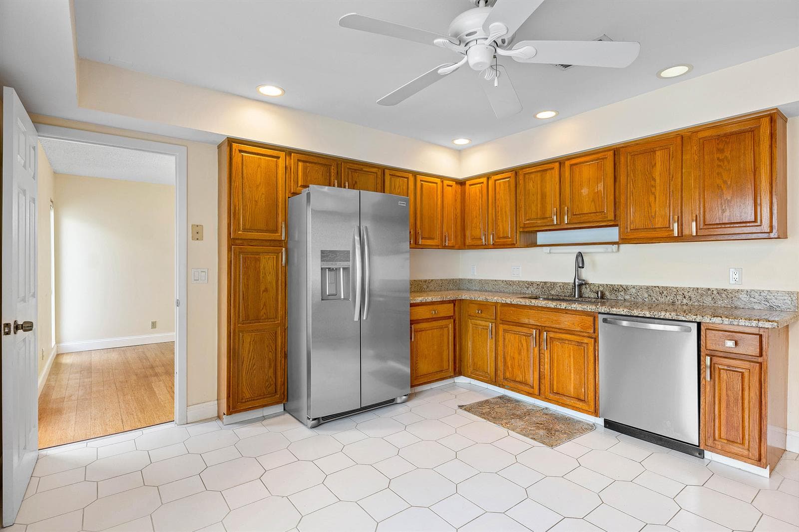 6157 Old Court Road 225 photo 14