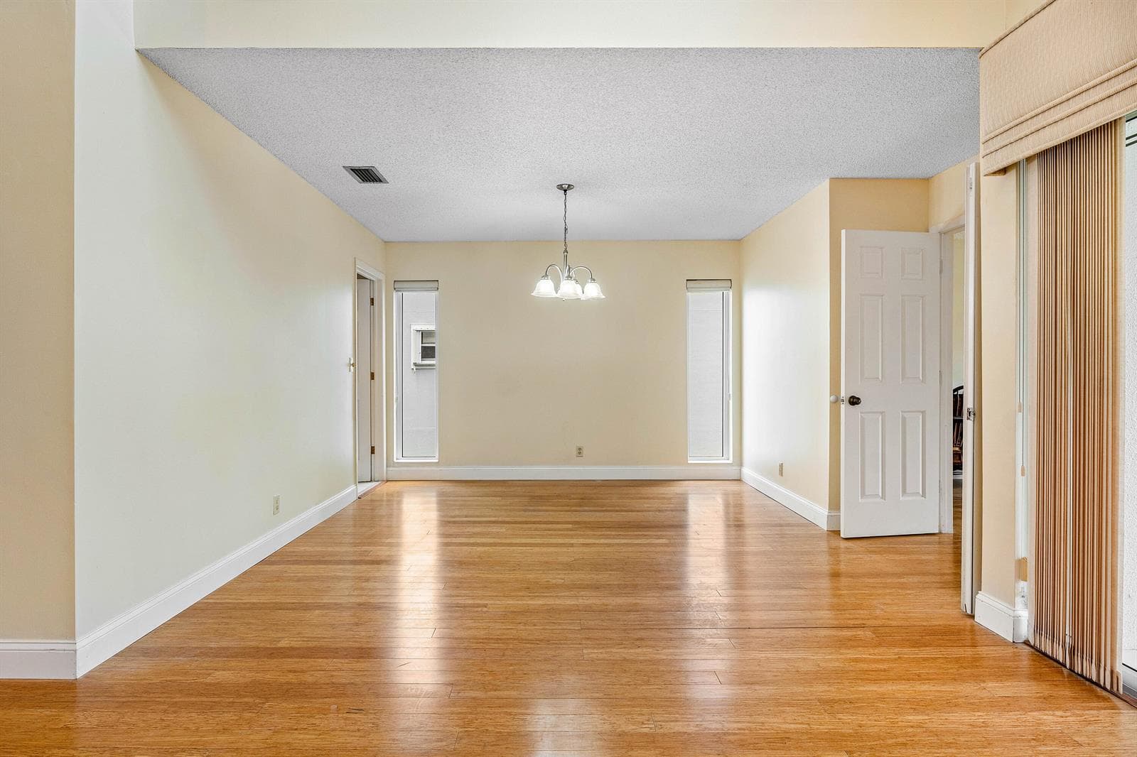 6157 Old Court Road 225 photo 8