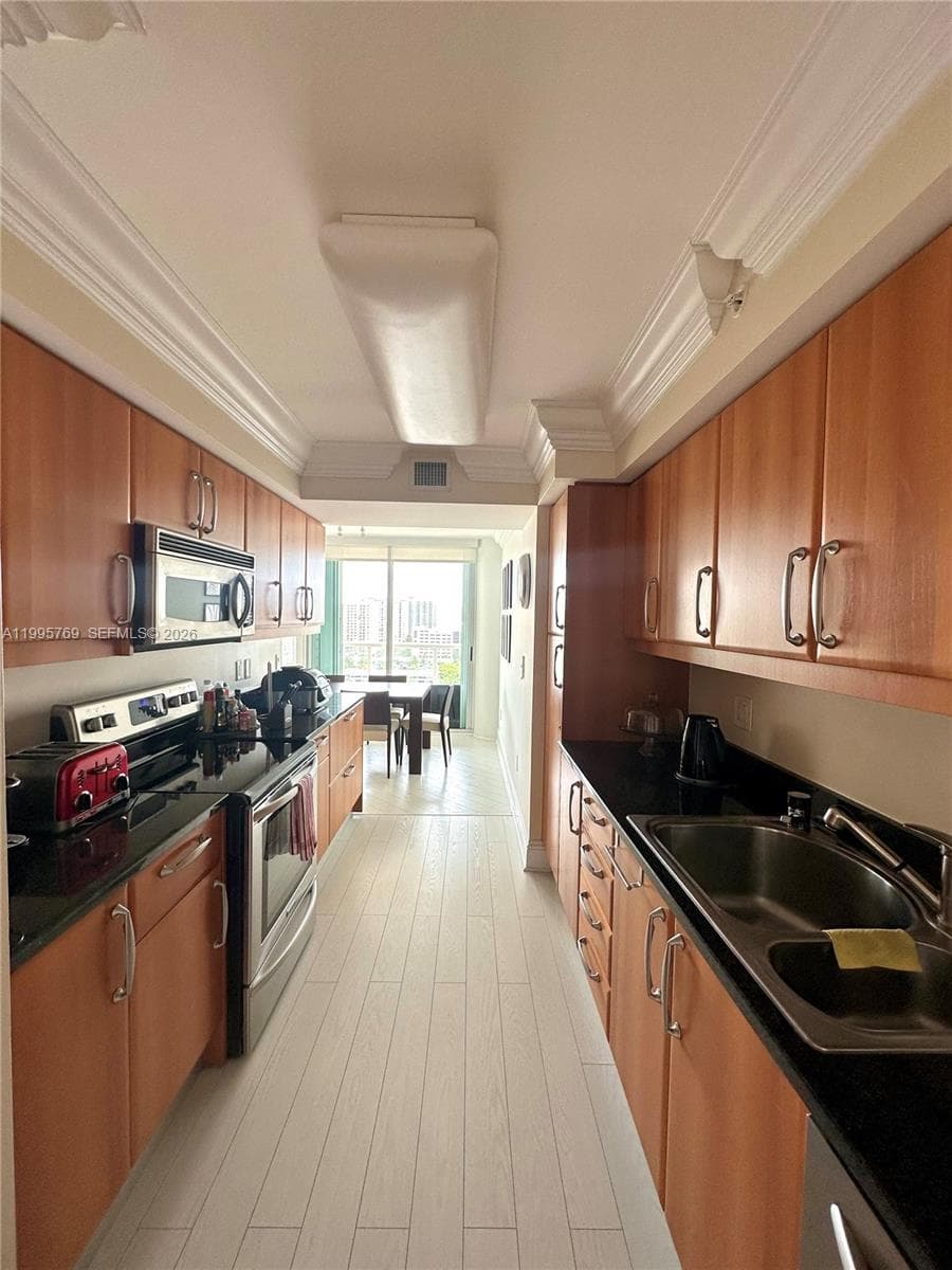 16500 Collins Ave 1453 photo 20