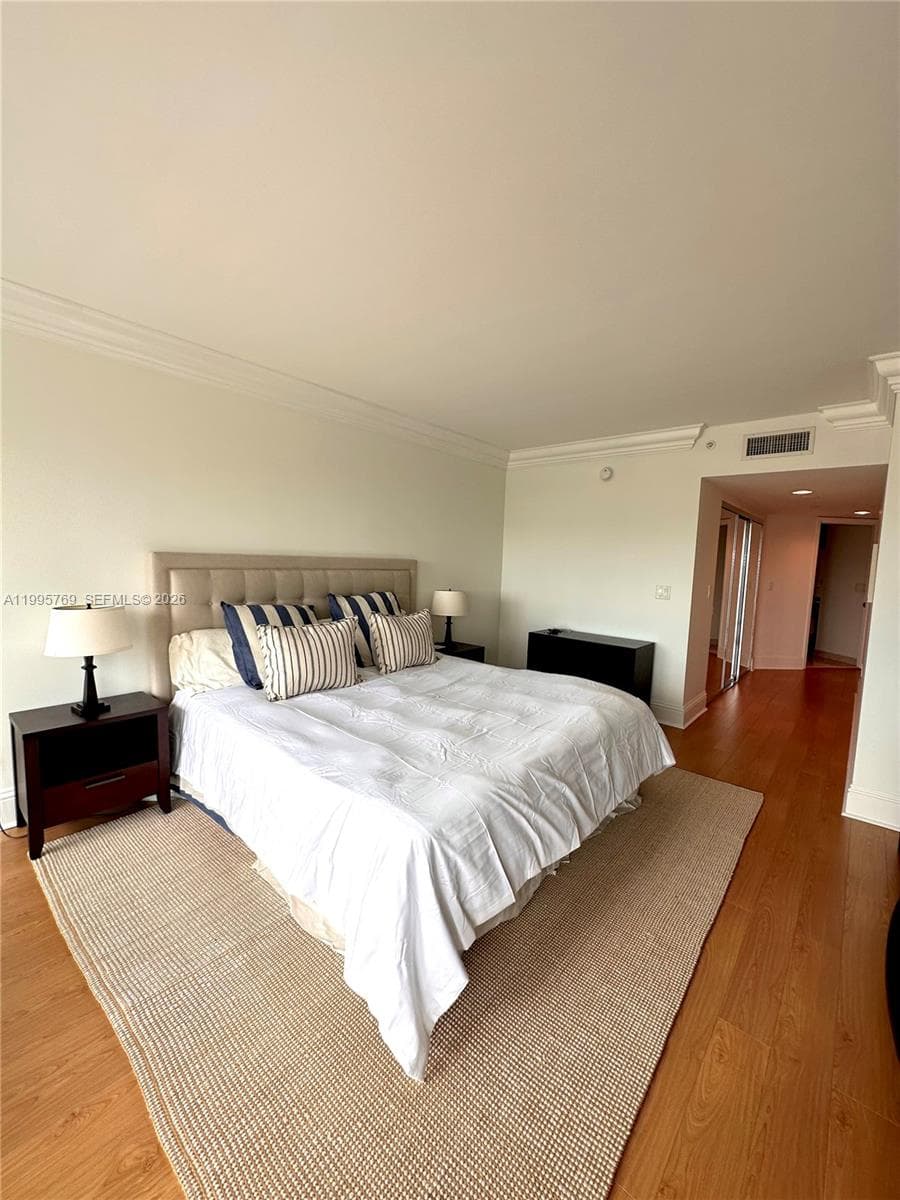 16500 Collins Ave 1453 photo 25