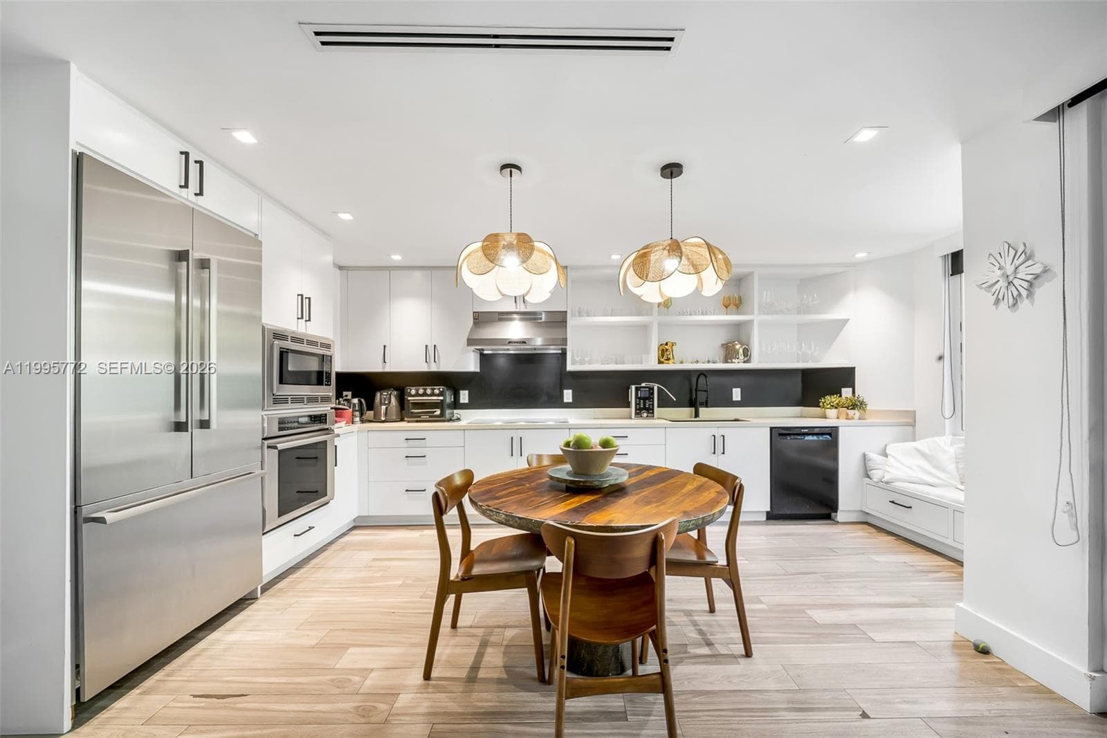 201 Crandon Blvd 175 photo 16