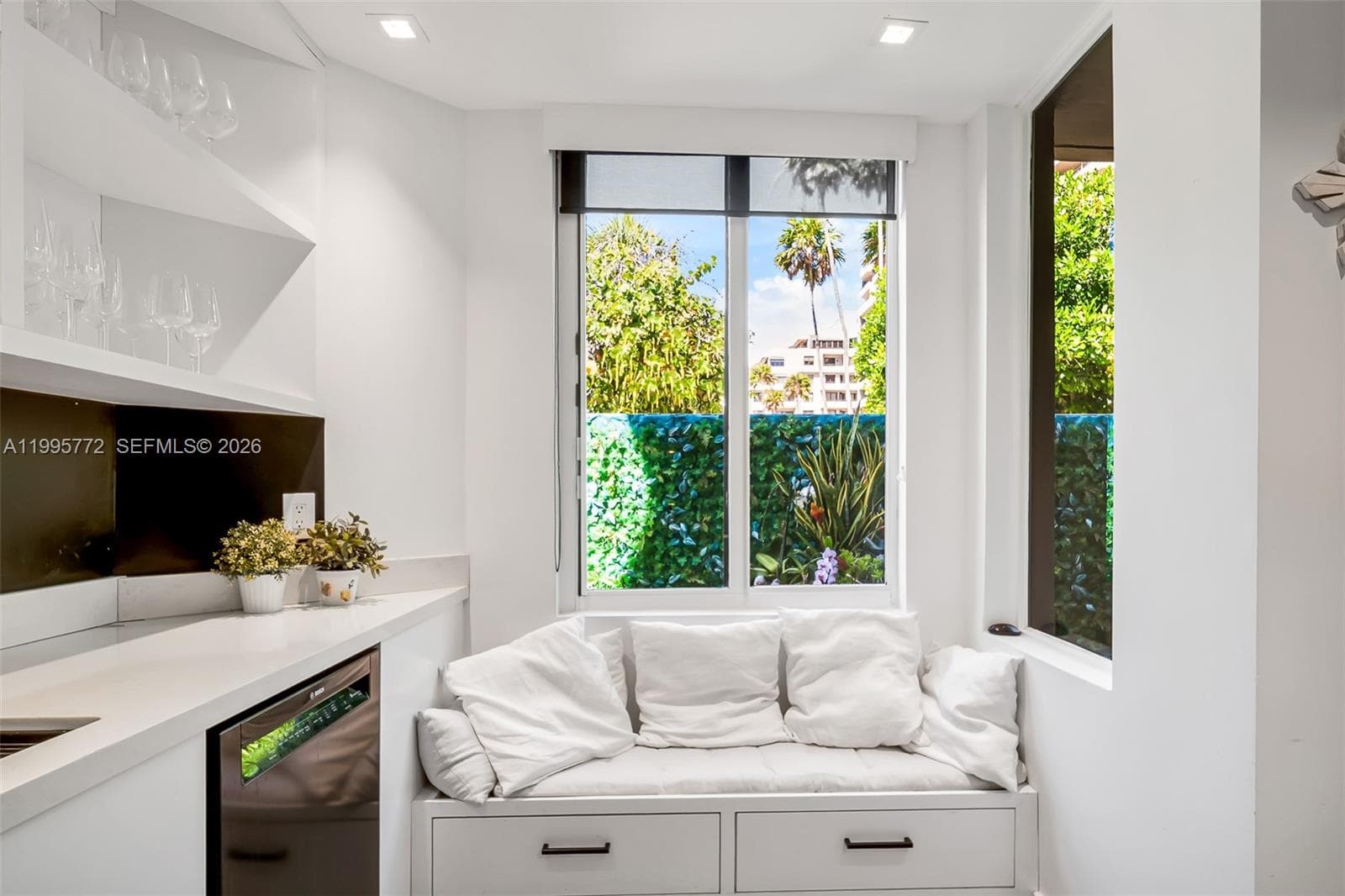 201 Crandon Blvd 175 photo 20