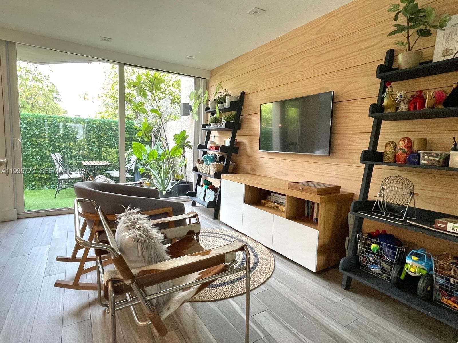 201 Crandon Blvd 175 photo 24