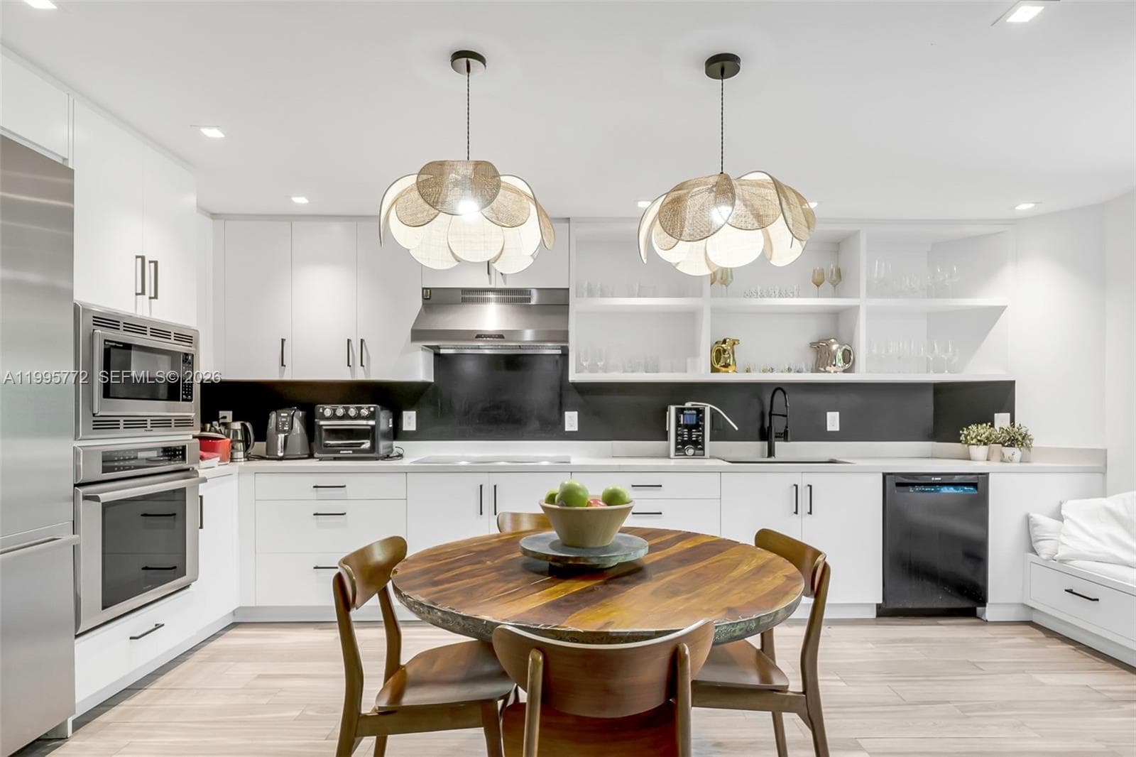 201 Crandon Blvd 175 photo 18