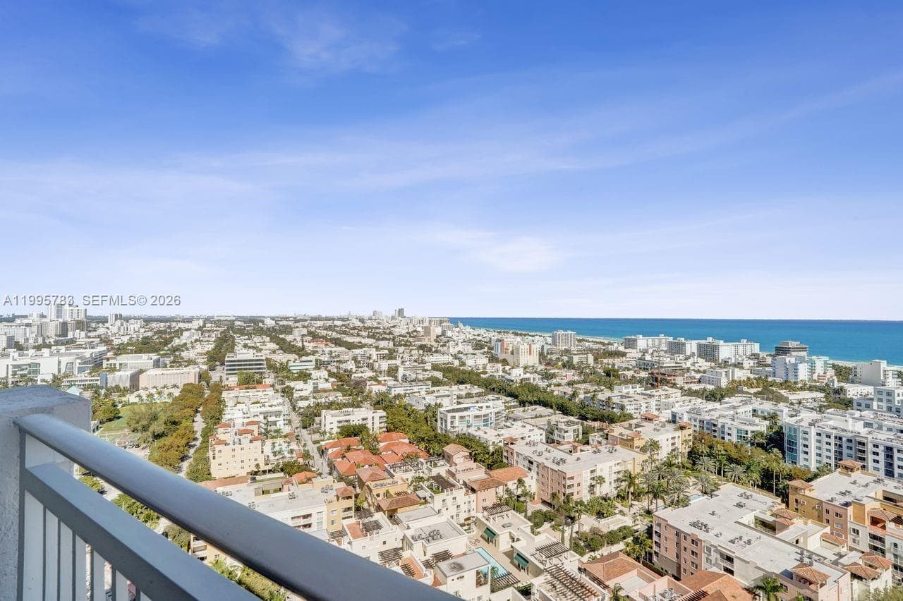 90 Alton Rd 2701 photo 10